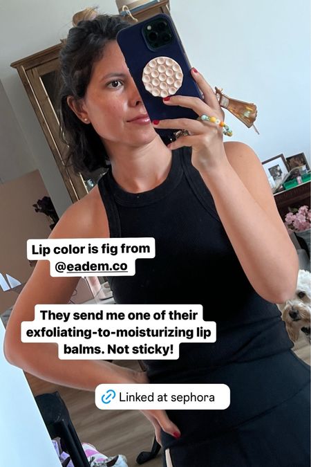 Lip color is fig from @eadem.co  They send me one of their exfoliating-to-moisturizing lip balms. Not sticky!