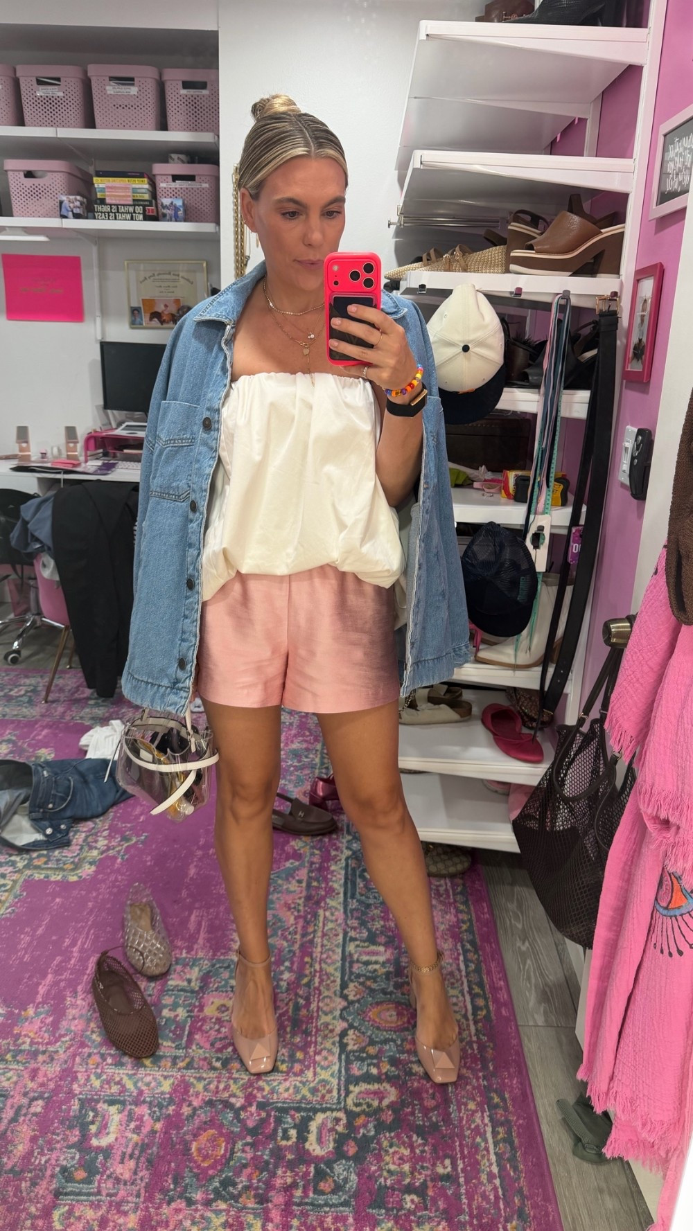 Obsessed w/ these PINK shorts for summer🩷✨

#LTKmomlife #LTKOver40 #LTKootd