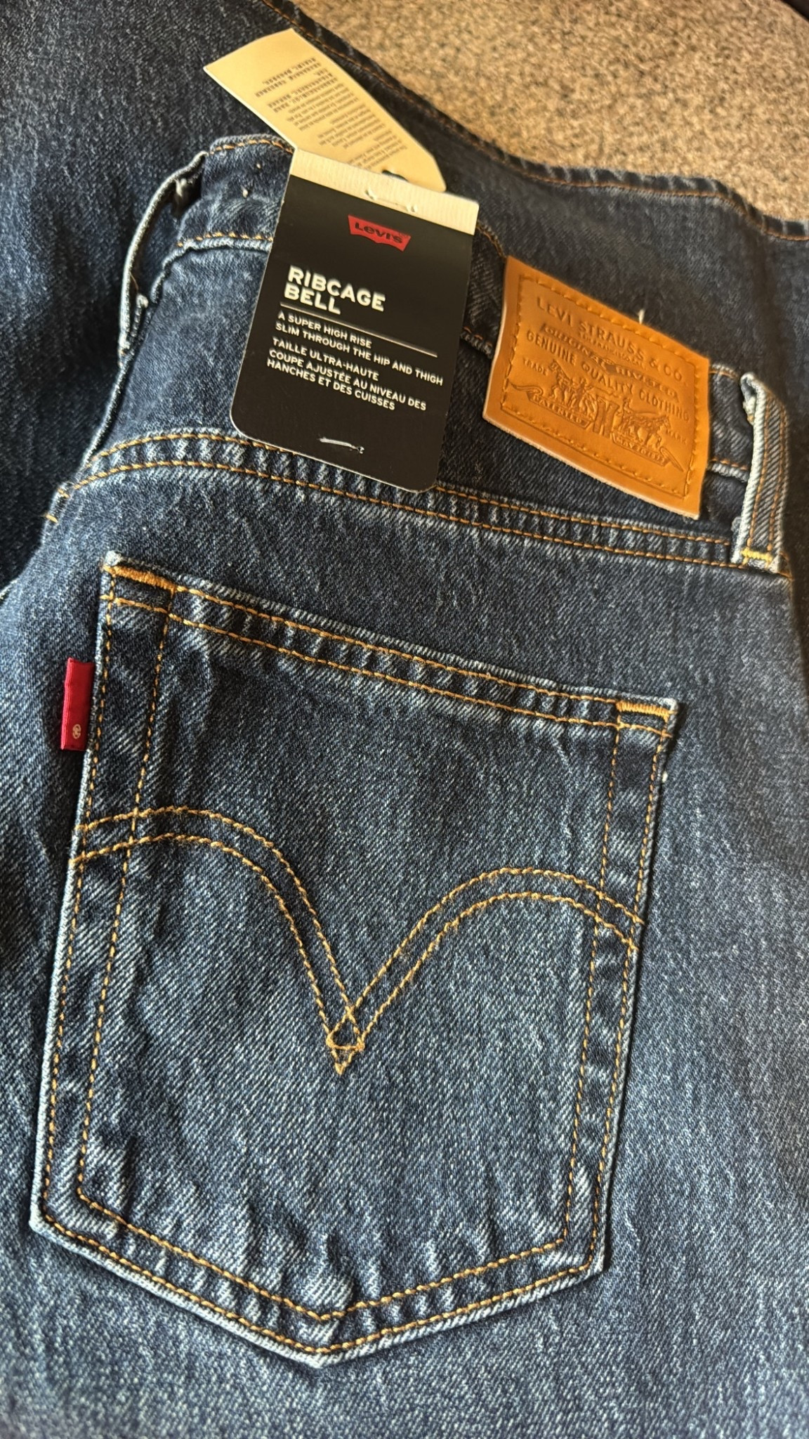 They didn’t have blue in the store so they ordered them to be delivered for me. 

#LTKjeans #LTKautumn #LTKwinter