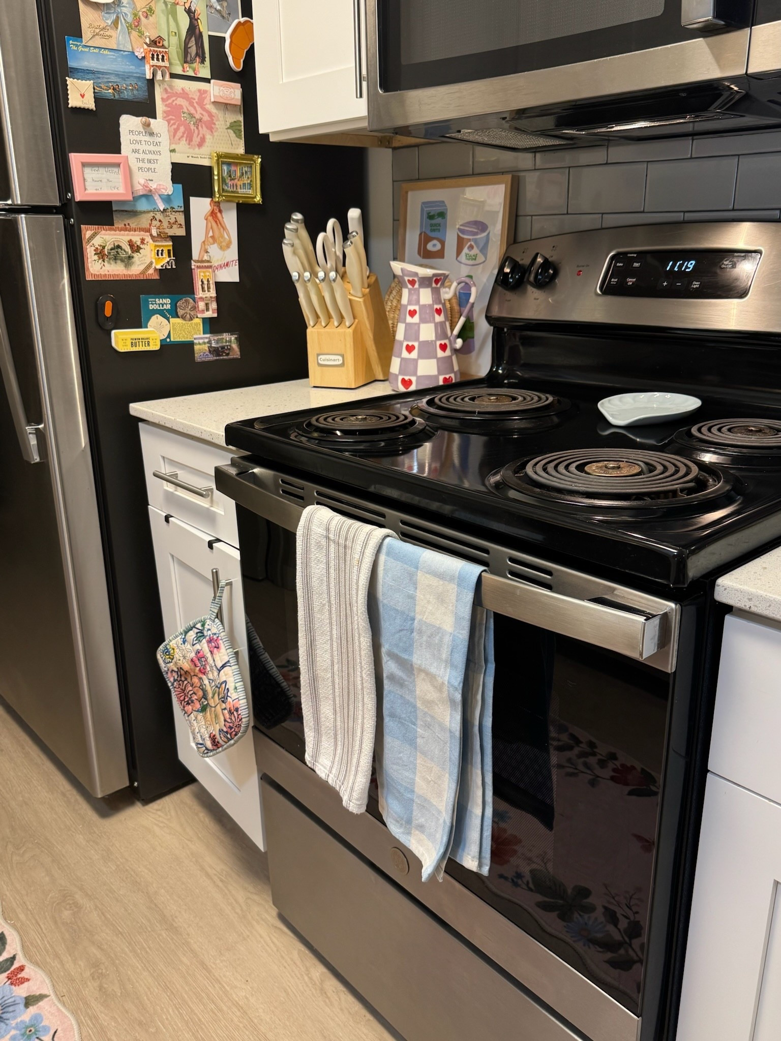 Cozy kitchen vibes 🫶🏼 my Anthropologie ceramic pitcher, aesthetic knife block, cute oven mitts, and Amazon kitchen towels make this little corner feel so warm and pretty — adorable kitchens seriously make cooking 10x better ✨

#LTKFindsUnder50 #LTKHome #LTKFamily