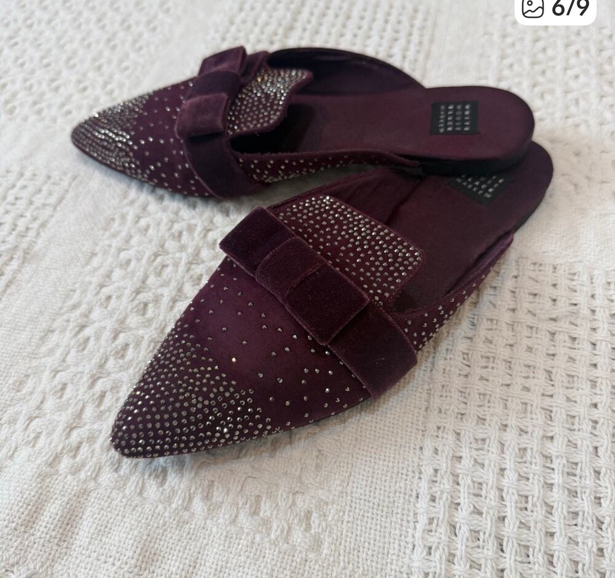 #mules #flats #velvetflats #embellishedmules #burgundyshoes #holiday #party #glamd