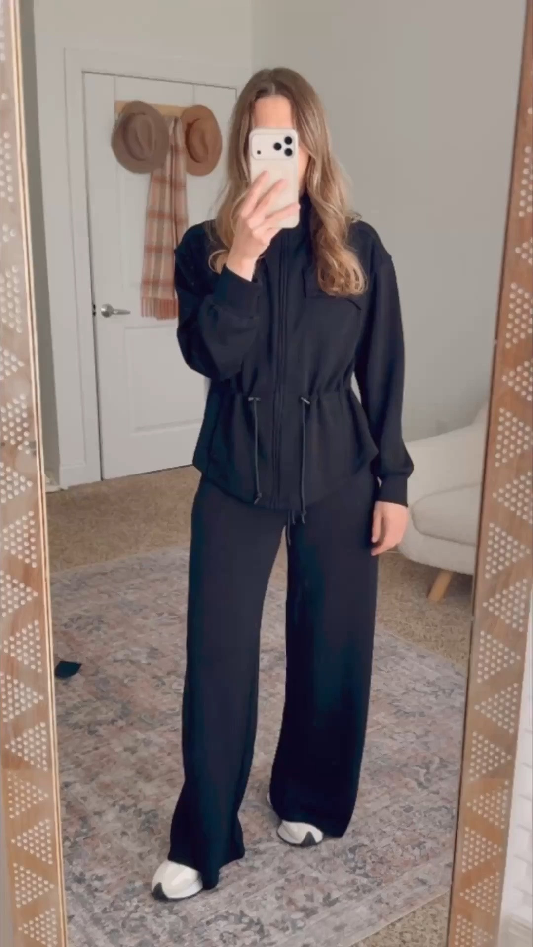 This set is so good! It works with athleisure but you can easily dress it up with jeans too. So comfy!

#LTKActive #LTKSaleAlert #LTKgrwm