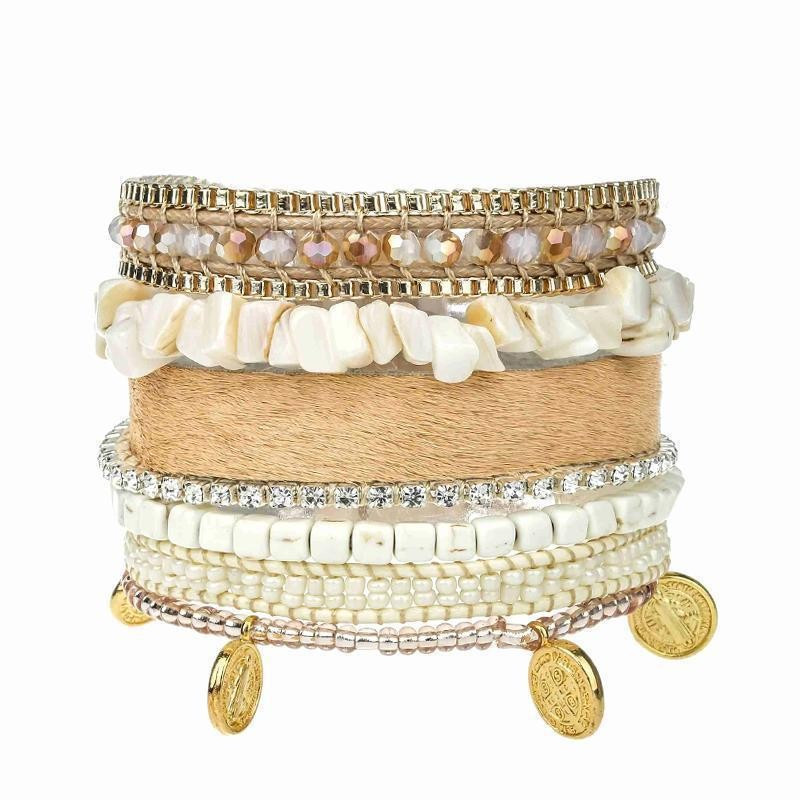 Savannah | Victoria Emerson