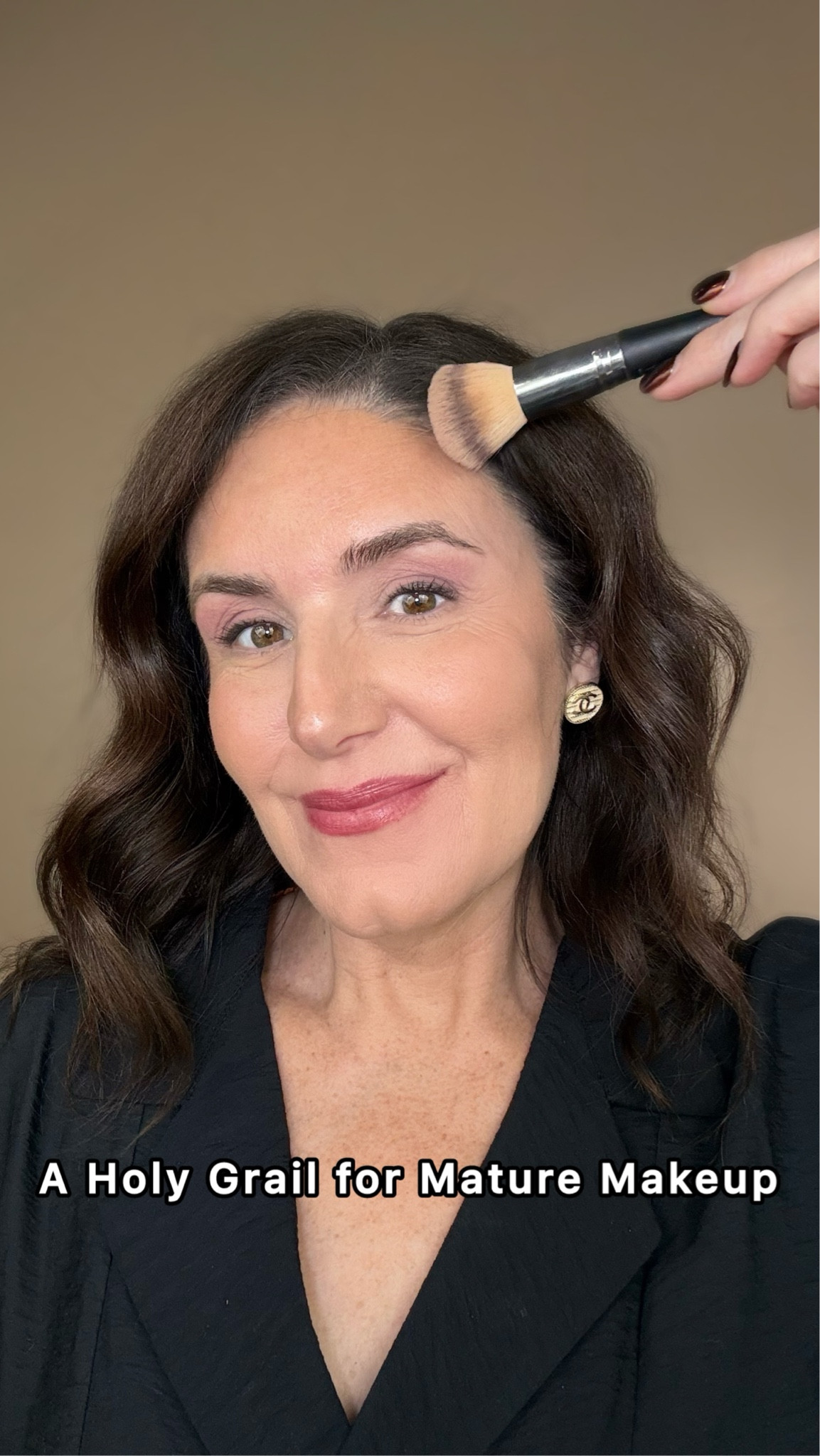 If you struggle to find a mature skin foundation that actually looks like skin… this is the one. ✨
@Armanibeauty Luminous Silk has been one of my favorites for years, medium coverage, buildable, and perfect for mature makeup over 40. Like skin, but better.
#armanibeauty #armanibeauties #luminoussilkfoundation

#LTKBeauty #LTKOver40