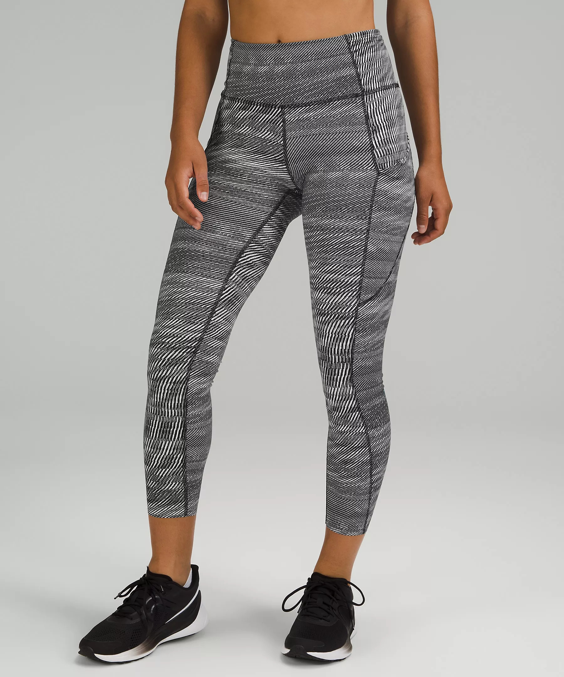 Fast and Free High-Rise Tight 25" | Lululemon (US)