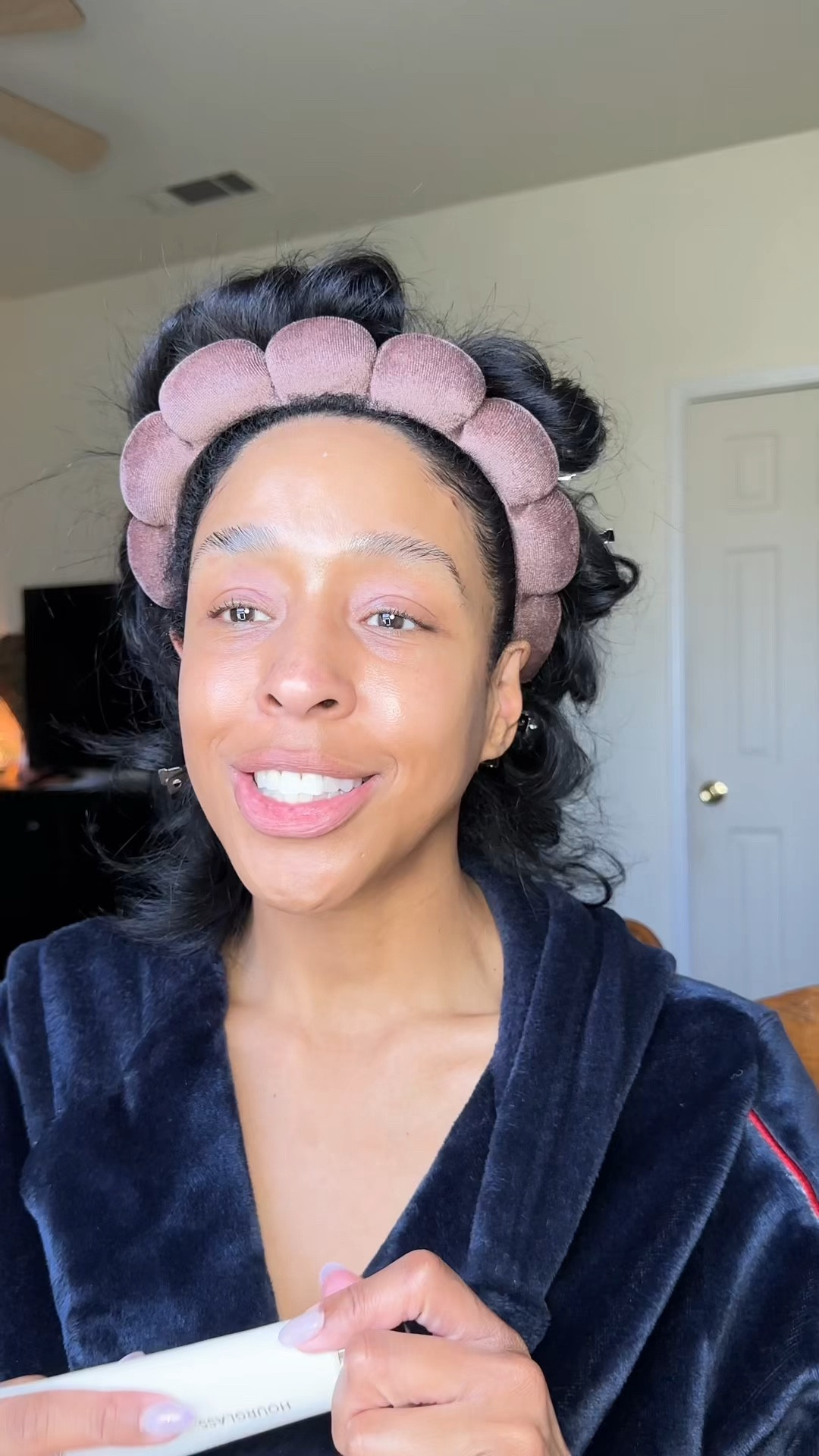 I love @Mary Phillips under painting pallet+  brushes + lip liners &sticks…so I had a good feeling I’d love her foundation. 

My feeling was correct I love it! 



#LTKBeauty #LTKgrwm