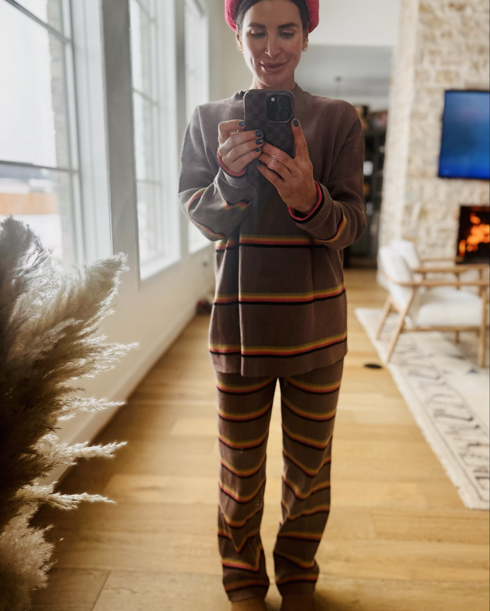 A cozy set + hot coffee = fully committed to comfort today ☕️✨
Soft, stretchy, and perfect for lounging, errands, or sitting by the fire doing absolutely nothing.

#LTKootd