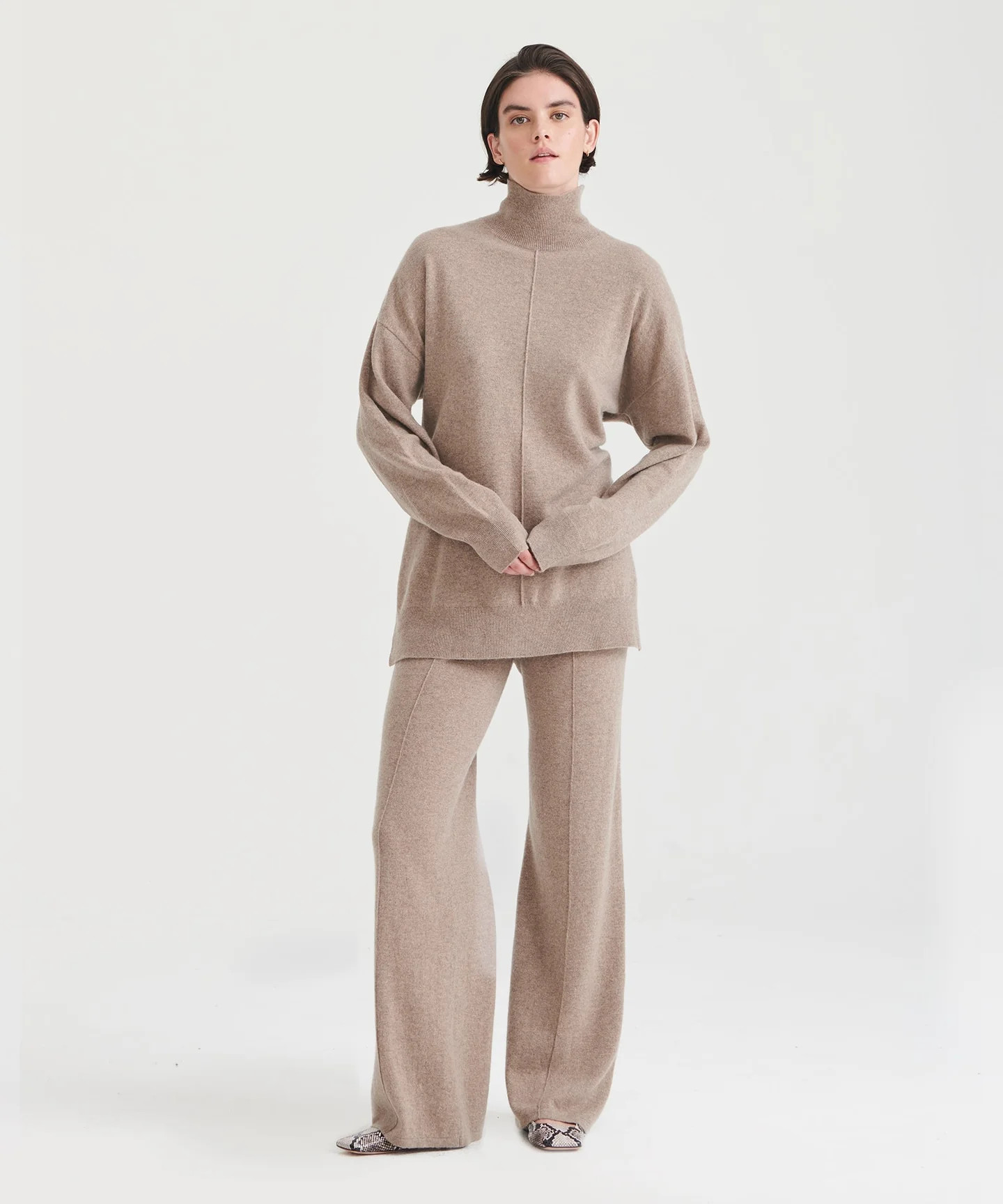 Travel Cashmere Turtleneck | NAADAM