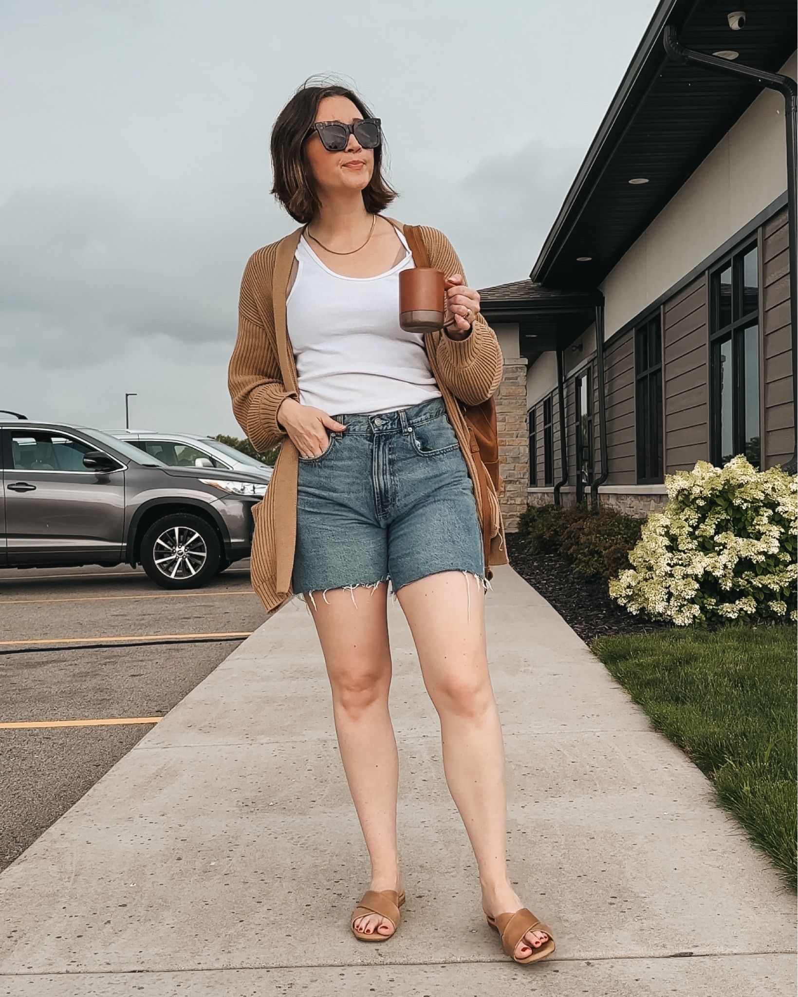 Easy summer outfit for moms  

#LTKStyleTip #LTKSummerSales #LTKFindsUnder50