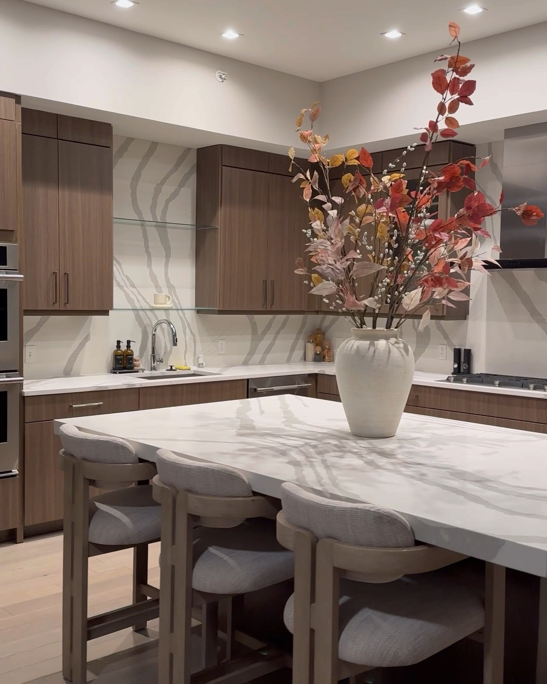 Furnish my kitchen with me!

#LTKSaleAlert #LTKHome