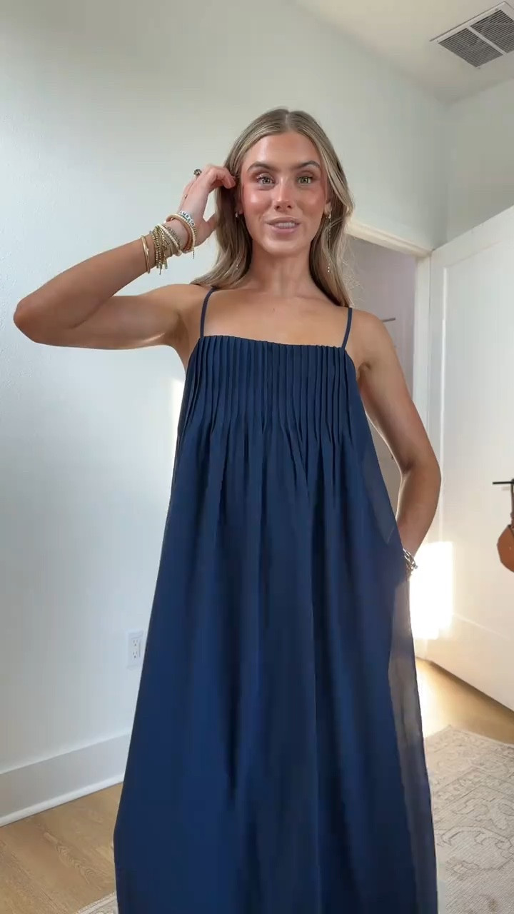 already worn this dress countless times it’s so comfortable with the pockets too plus adjustable straps and affordable 🤗 my perfect travel outfit!! In my LTK. 

#founditonamazon #amazonfashionfinds #amazondresses #amazonsummerfashion #amazondresshaul @Amazon Fashion

#LTKootd #LTKSaleAlert #LTKWedding