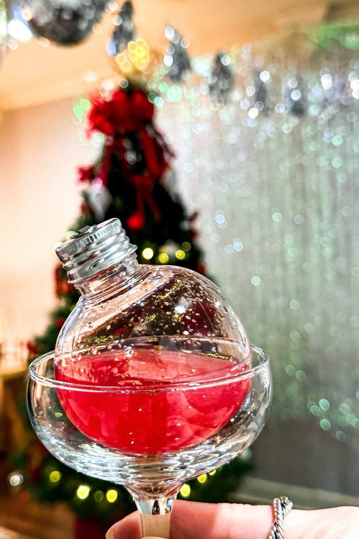 Annual Christmas Party ✨🪩🎅🏼 

We brought in all the cheer this year with ugly Christmas sweaters, ornament cocktails, yummy holiday treats and custom headbands by @kimwindesigns plus the incredible group of people to celebrate alongside! 

#christmas #holidayparty #holidaycheer #uglychristmassweaterparty #holidaydecor