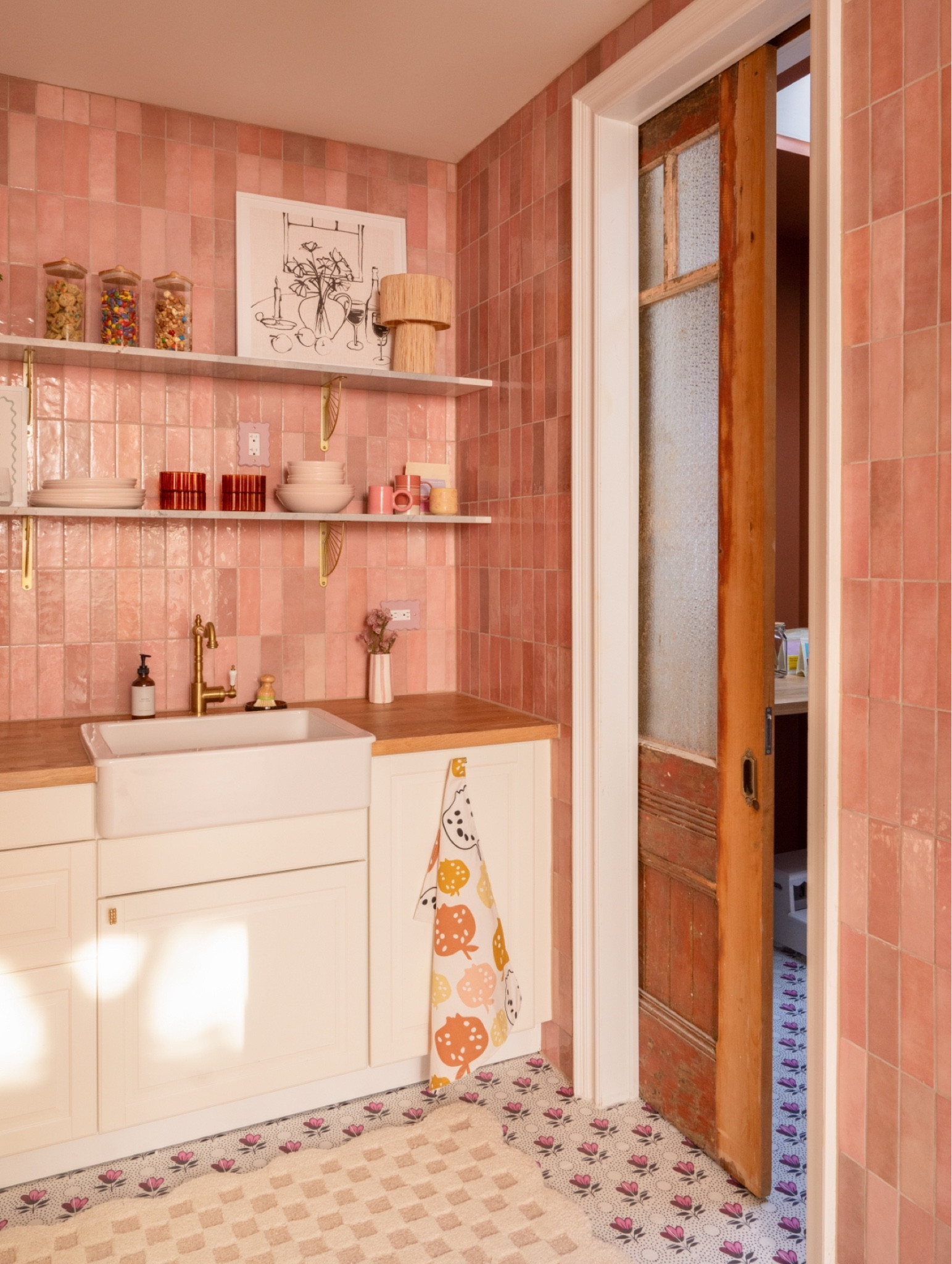 New Studio Kitchen Makeover!

#LTKFindsUnder50 #LTKHome #LTKFindsUnder100