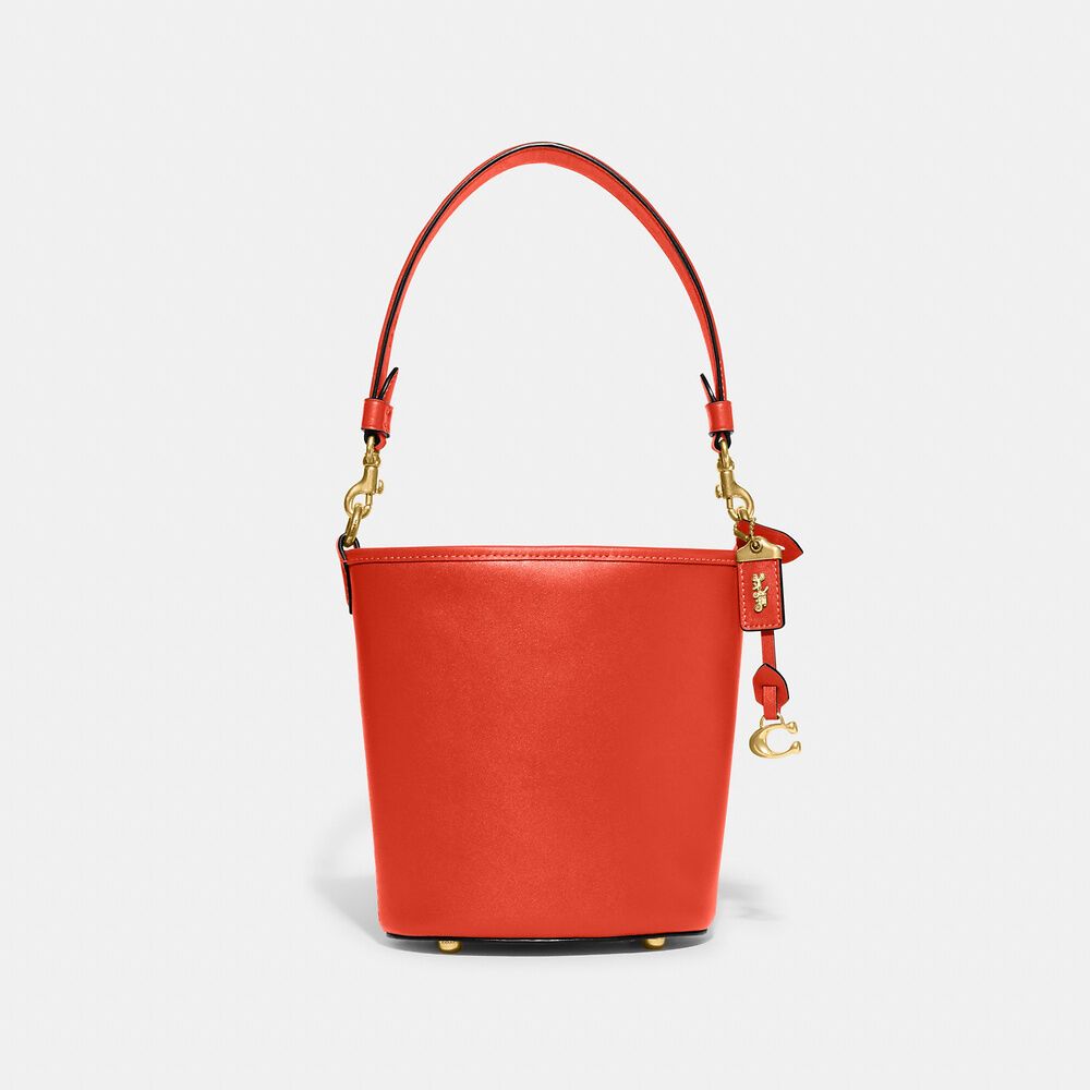 Dakota Bucket Bag 16 | Coach Outlet