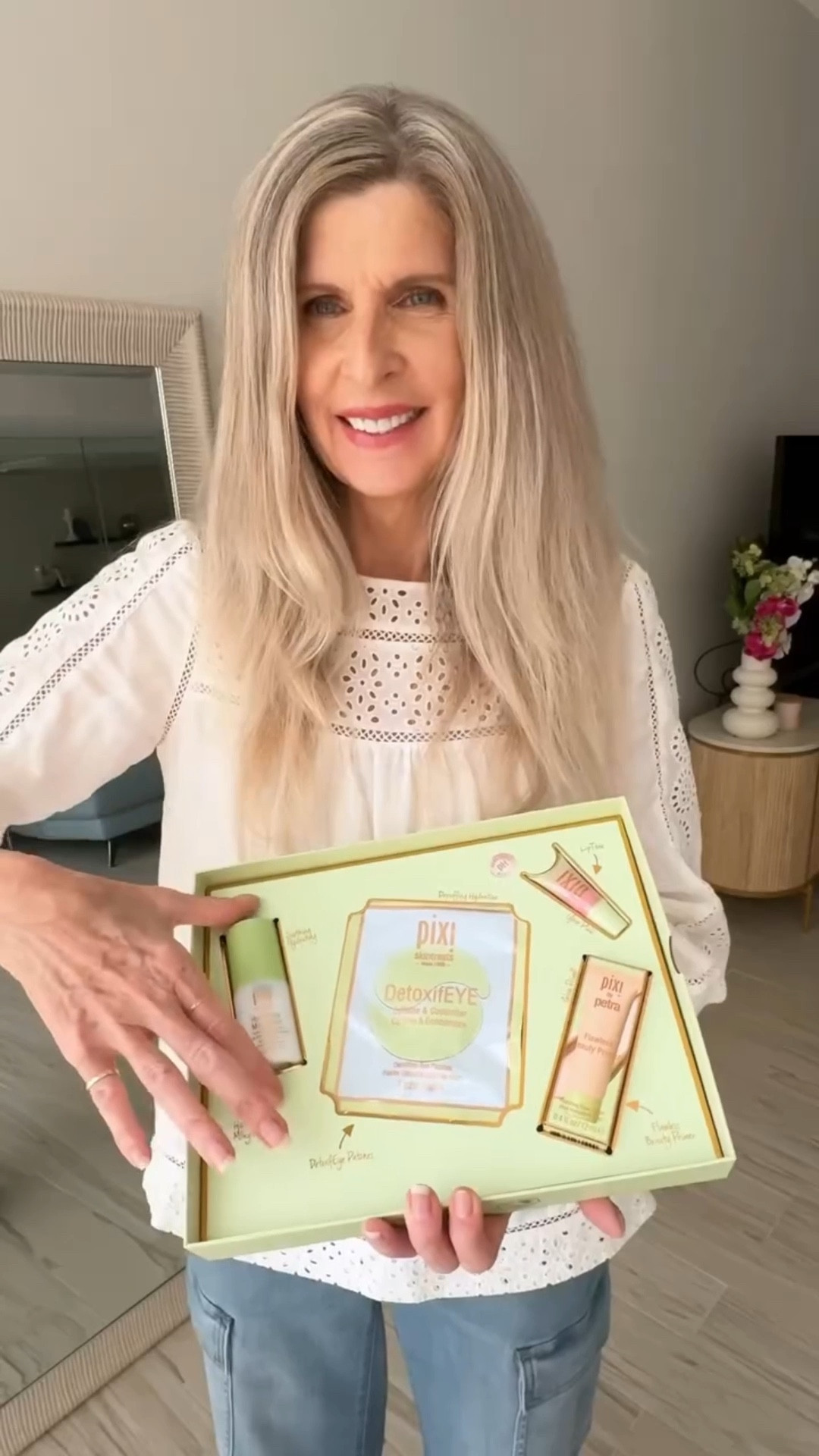 What’s in my travel beauty bag (and why) ✈️✨
These Pixi Beauty travel-size essentials are my go-to for keeping skin hydrated, fresh, and glowing while traveling.

💧 Hydrating Milky Mist with Hyaluronic Acid for lightweight hydration
💋 LipTone Gloss (available in 6 shades) for a natural glossy finish
👀 DetoxifEYE patches with caffeine & cucumber to help refresh tired eyes
✨ Flawless Beauty Primer for smooth, glowing skin

All are cruelty-free, vegan, and made with skin-loving ingredients—perfect for travel days when you want your inner glow to show up effortlessly.

👉 I’ve linked everything in my LTK so you can shop exactly what I use.

#PixiBeauty #TravelBeauty #CrueltyFreeBeauty #Veganskincareproducts #HydratingSkincare #LTKBeauty #GlowOnTheGo #CrueltyFreeskincare #CleanBeautyRoutine #Midlifetravel #TravelWellness