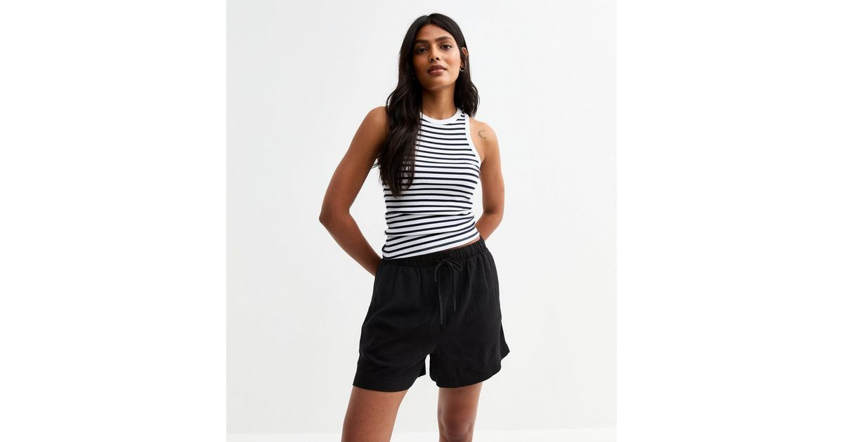 Black Linen Blend Drawstring Waist Shorts | New Look | New Look (UK)