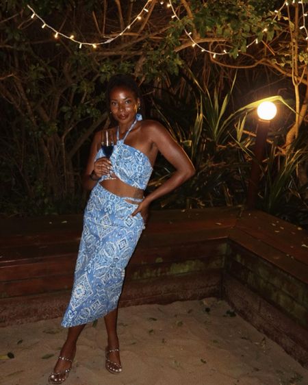 Mozambique NYE outfit 

#LTKSeasonal #LTKtravel