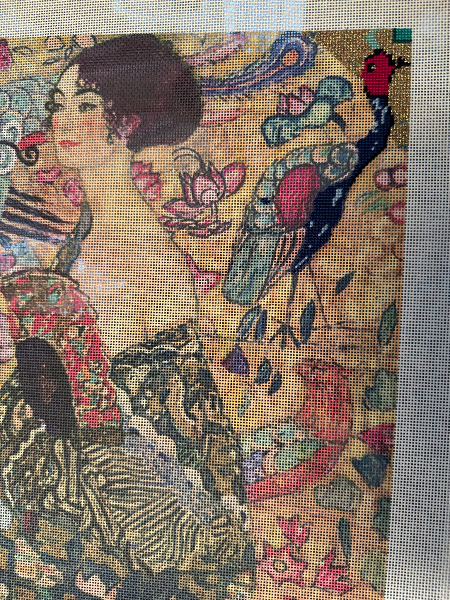 Klimt Needlepoint: 
Kreinik 12M Color 3280
Soie d’alger threaded silk in various shades 