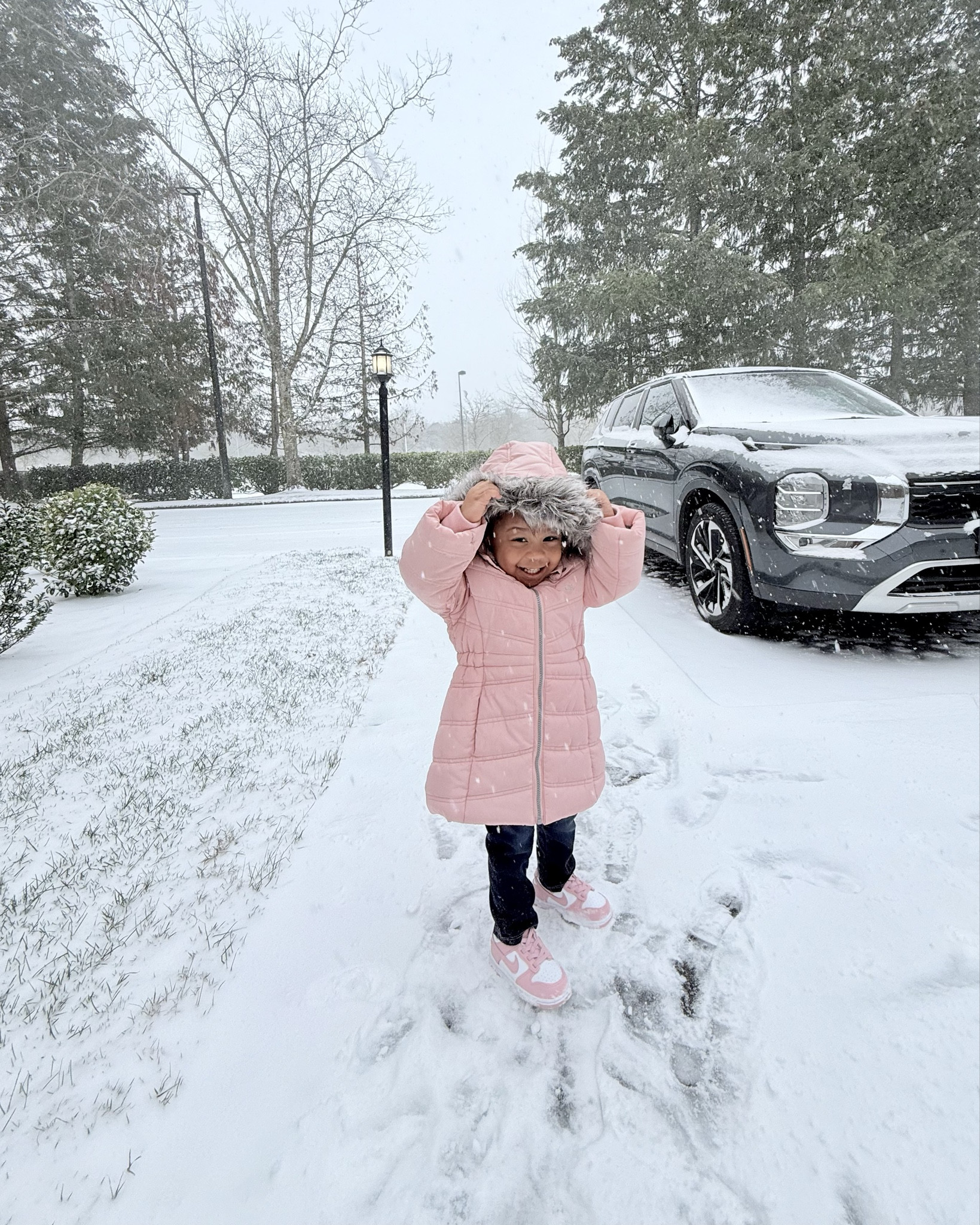 First day of snow outfit❄️💕
#toddlerfashion #babyfashion #snowday

#LTKKids #LTKSeasonal #LTKBaby