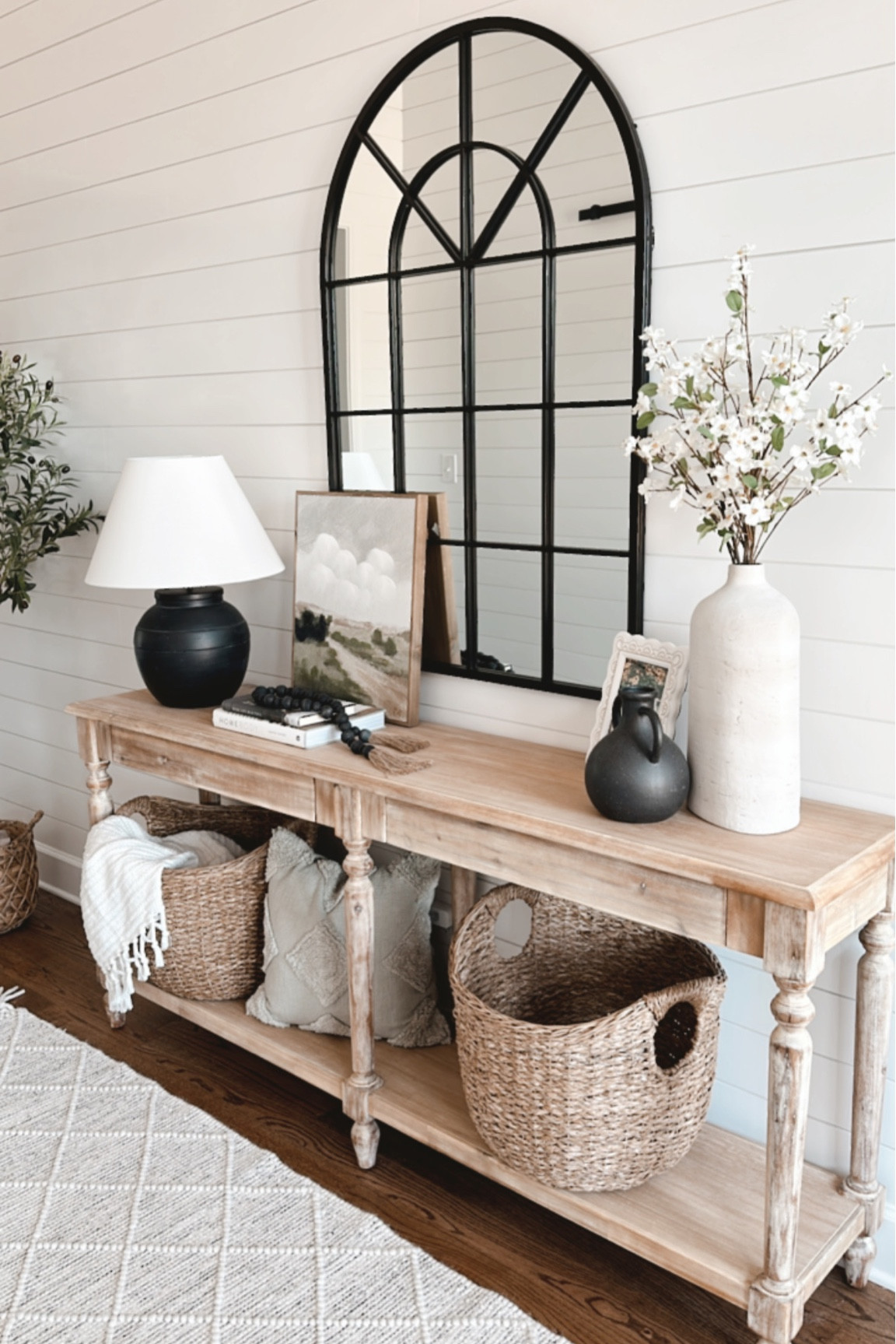 Spring entryway refresh 🌿

Target Home | Hearth & Hand Spring | World Market | Console Table Styling 

#LTKhome