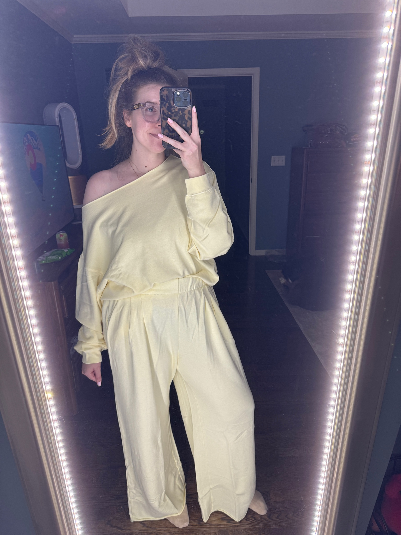 My fave set ever came out in a new color and I NEEDED it. Wearing a L in both. These pants are the perfect length and I’m 5’8!

#LTKMidsize #LTKSaleAlert