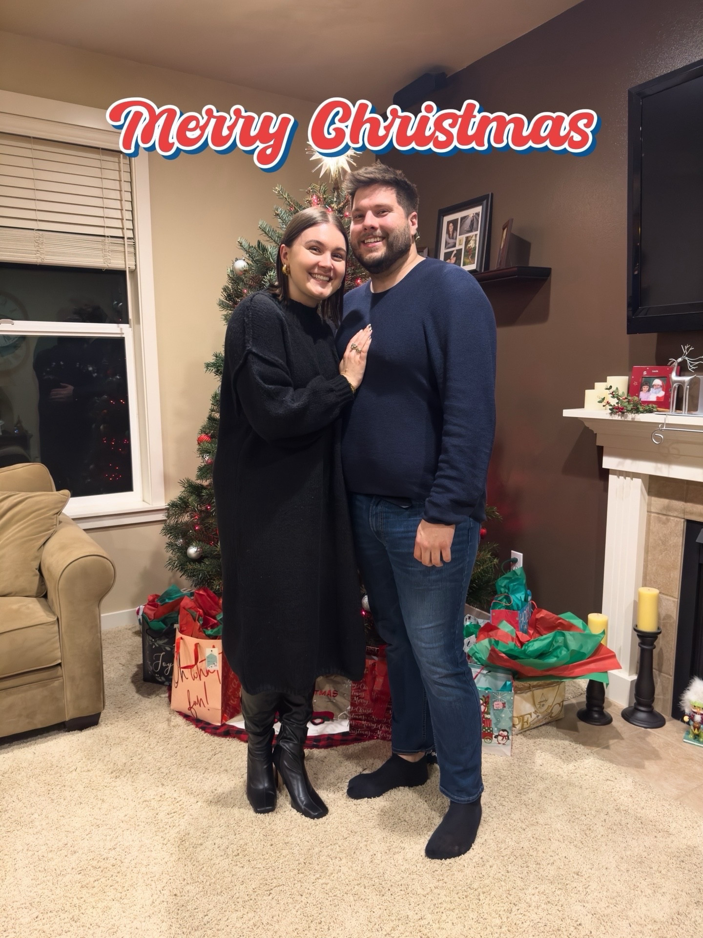 Wishing everyone a very Merry Christmas 🎄

Today we opened gifts, ate some fabulous food and spent quality time with the family. So grateful to each and every one of you for being here!

#christmas #digitalchristmascard #christmascard #merrychristmas

#LTKHoliday #LTKootd #LTKMens