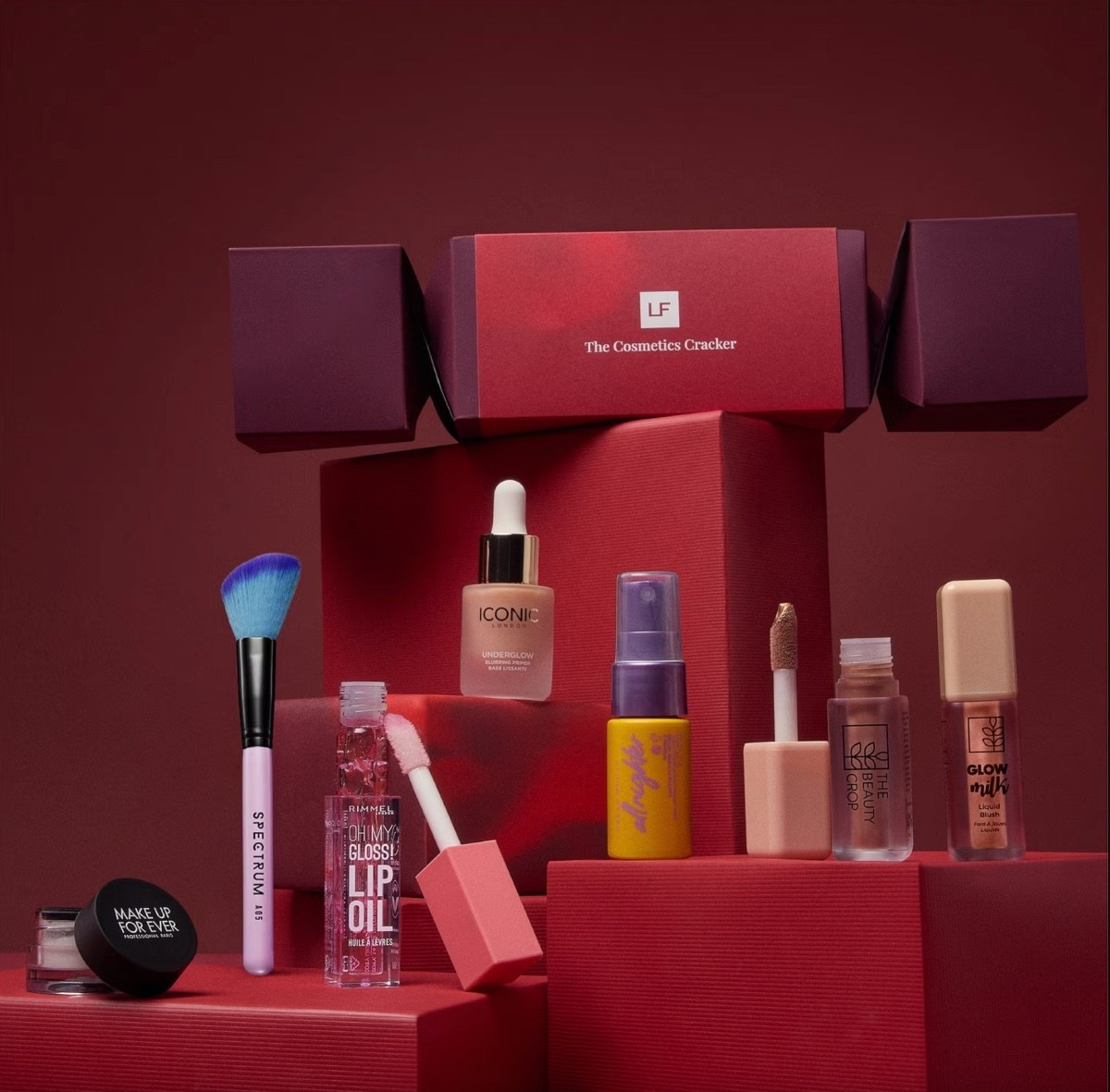 Lookfantastic The Cosmetics Christmas Cracker 

#LTKfestive #LTKuk #LTKbeauty