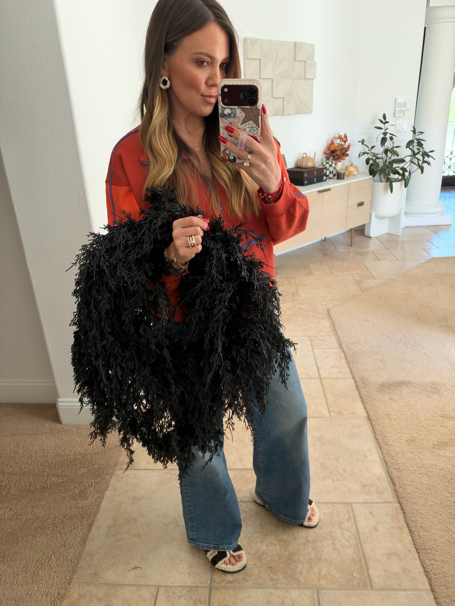 I’m not the Halloween type but I do love a chic Halloween wreath! Walmart has the best Halloween decorations, they’re so cute! 


Halloween, Halloween decor, seasonal, Walmart

#LTKdayinmylife #LTKSeasonal