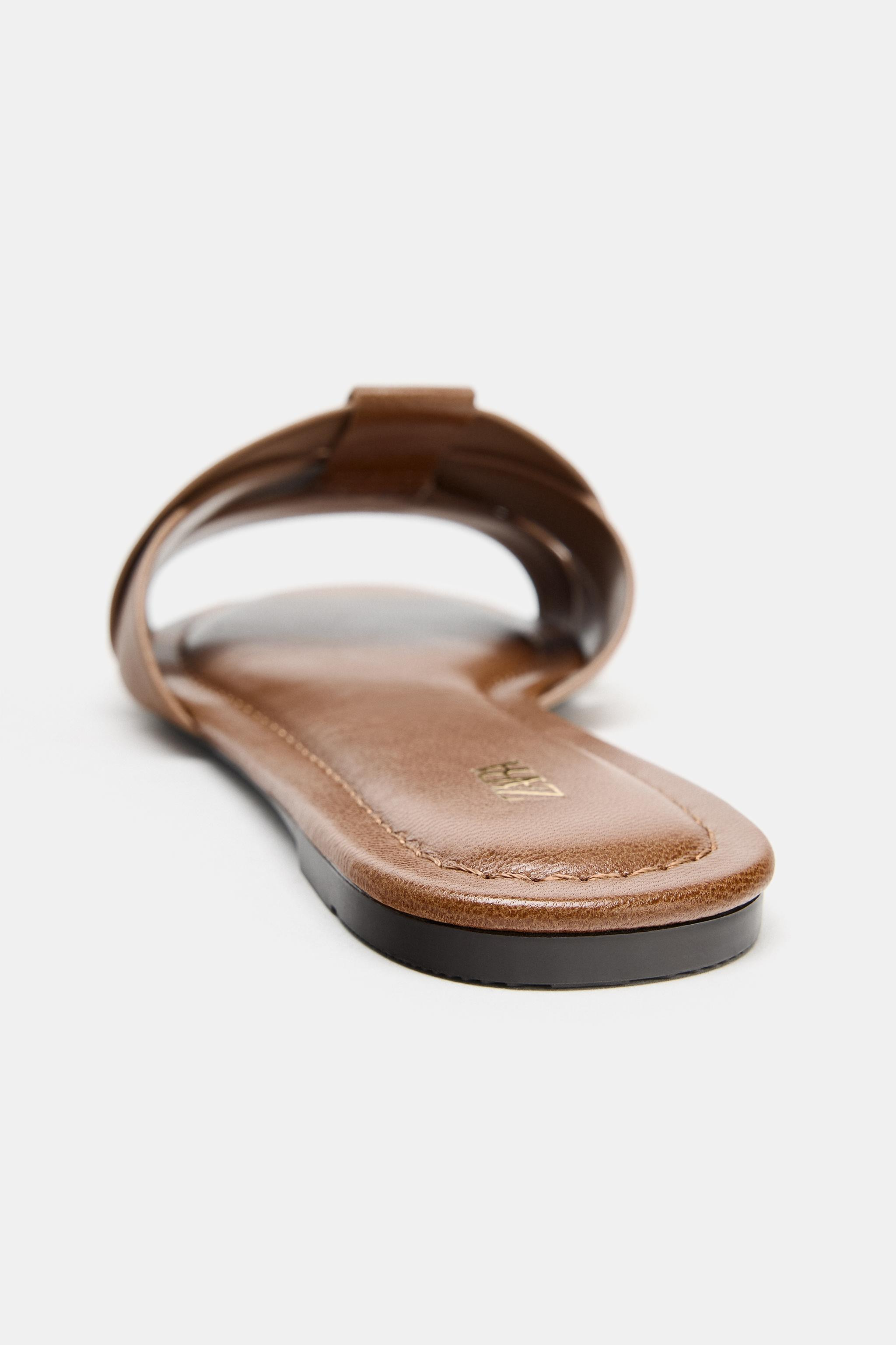 FLAT LEATHER CRISS-CROSS SANDALS | Zara UK