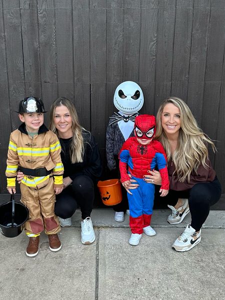 Happy Halloween!! 💀🕷️🕸️
.
.
.
.
.
#happyhalloween #halloween #halloween2023 #halloweencostume #spiderman #marvel #jackskellington #toddler #brothers #toddlercostume #boymom #boymama #trickortreat #candy #reelsinstagram #family #motherhood #momlife #costumereveal 

#LTKHalloween #LTKkids #LTKfindsunder50