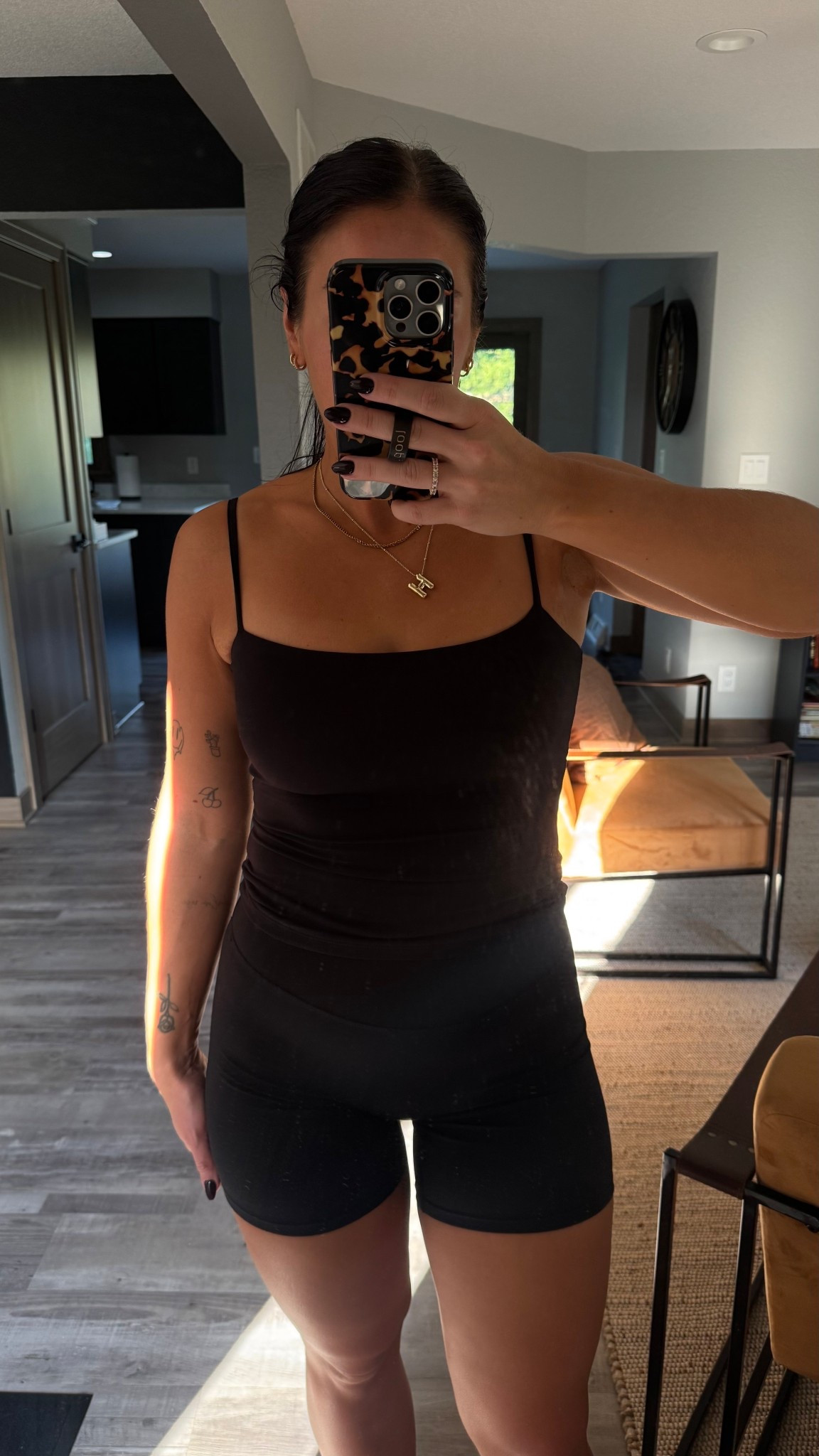 mom walk outfit of the day 👟🫶🏼

#LTKFindsUnder50 #LTKStyleTip #LTKActive