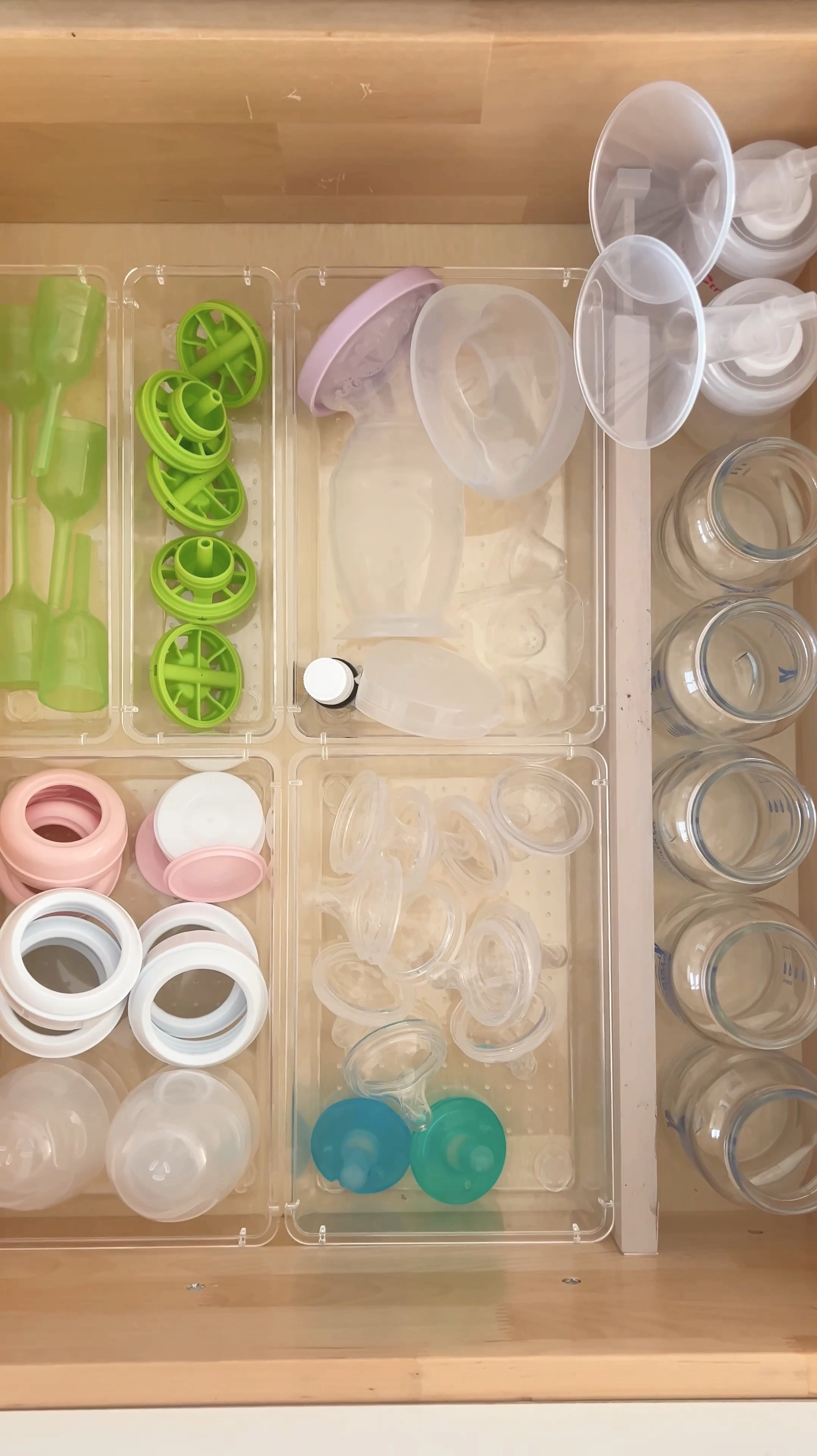 Bottle drawer organization 

#LTKHome #LTKFamily #LTKBaby