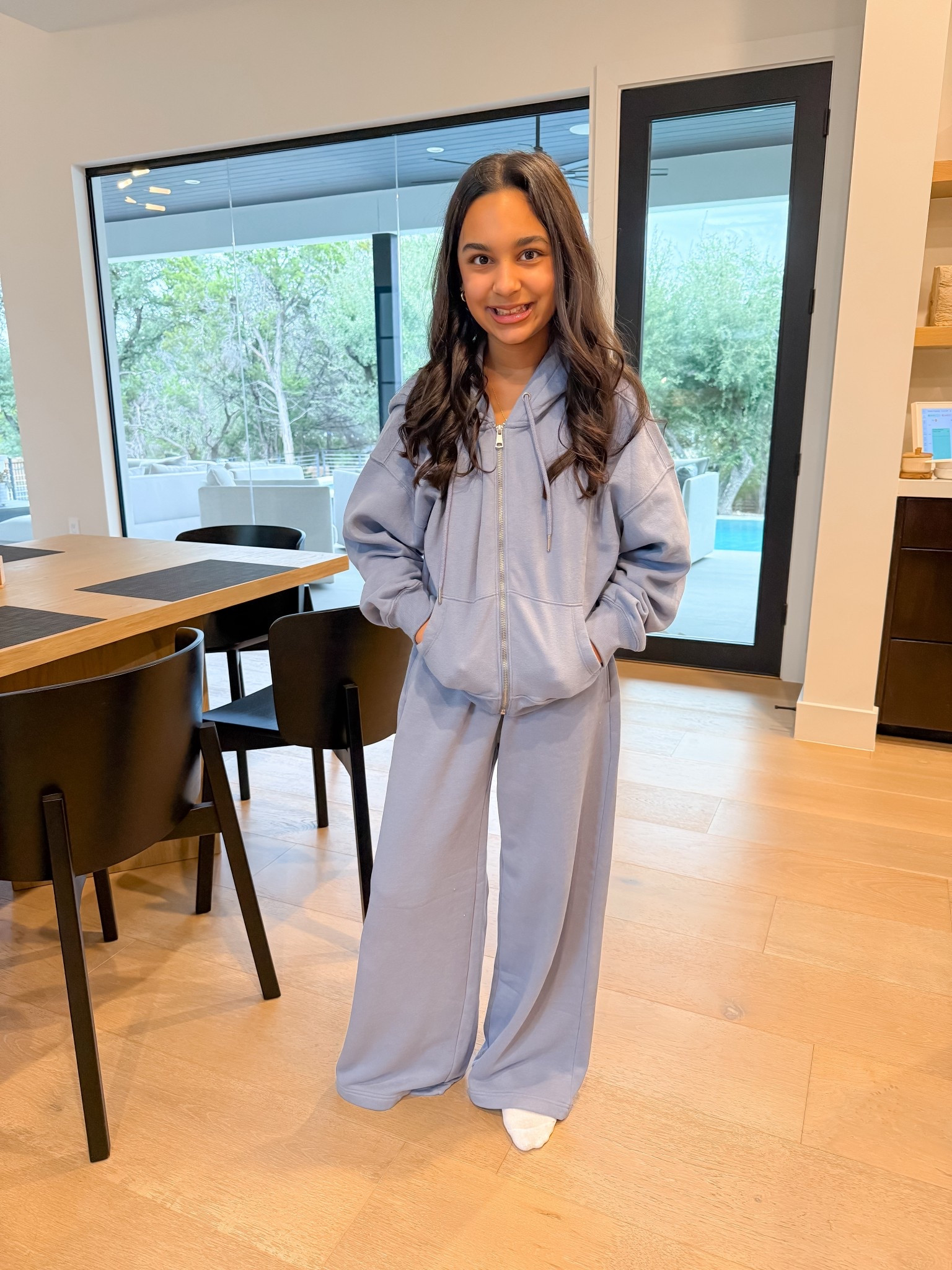 Laila is wearing an xs short in sweatpants and xs in hoodie and cami, she's 4'11 for height ref! 

#LTKFindsUnder100