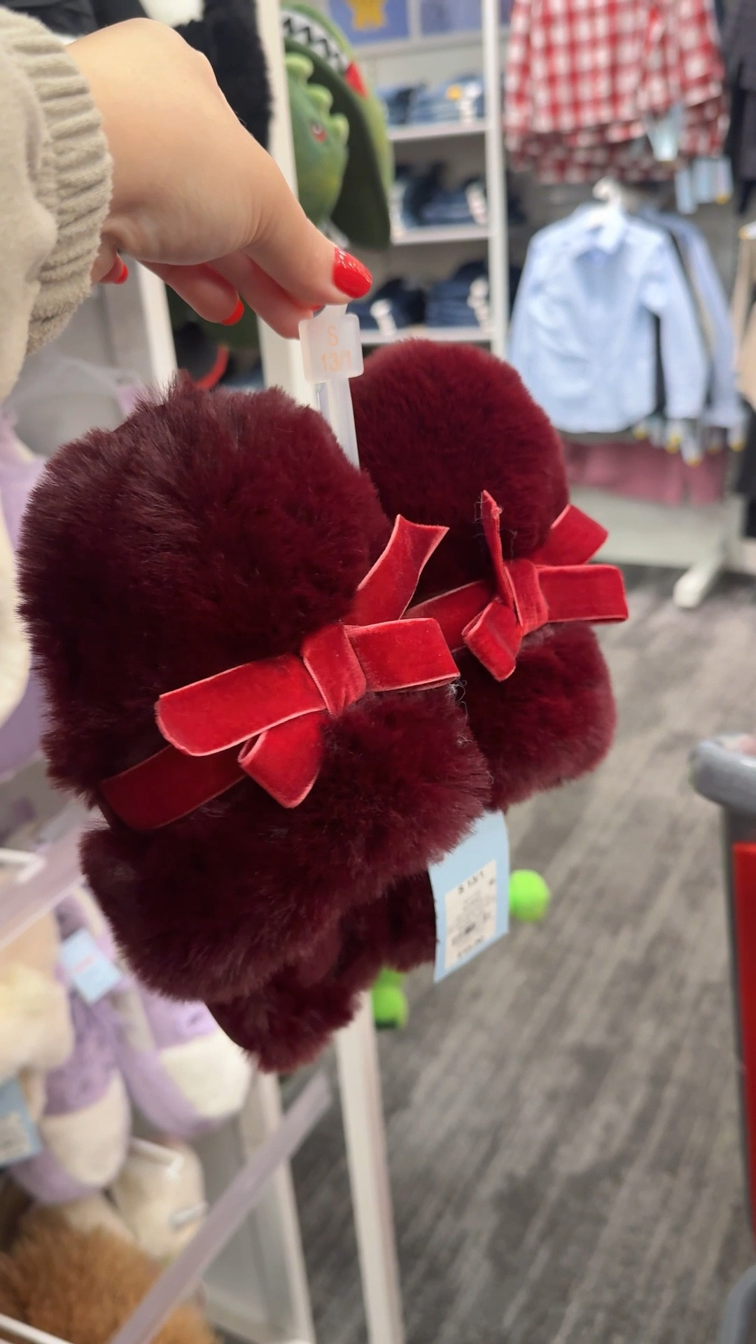 The ultimate cozy Christmas slippers 🎀


#LTKKids #LTKHoliday #LTKSeasonal