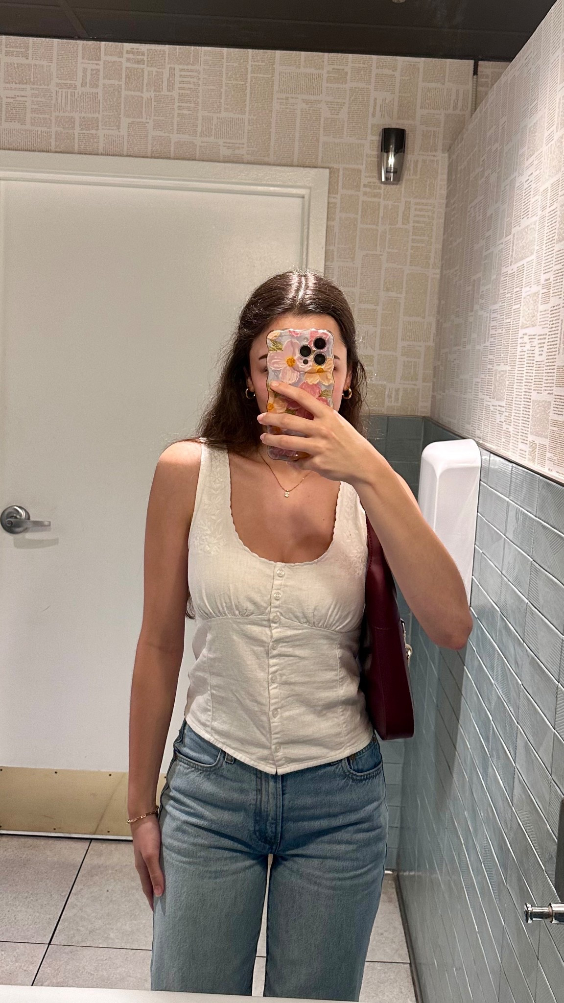 Effortlessly chic 🍒🫶🏼🤍

#LTKFindsUnder50 #LTKSummerEdit #LTKStyleTip