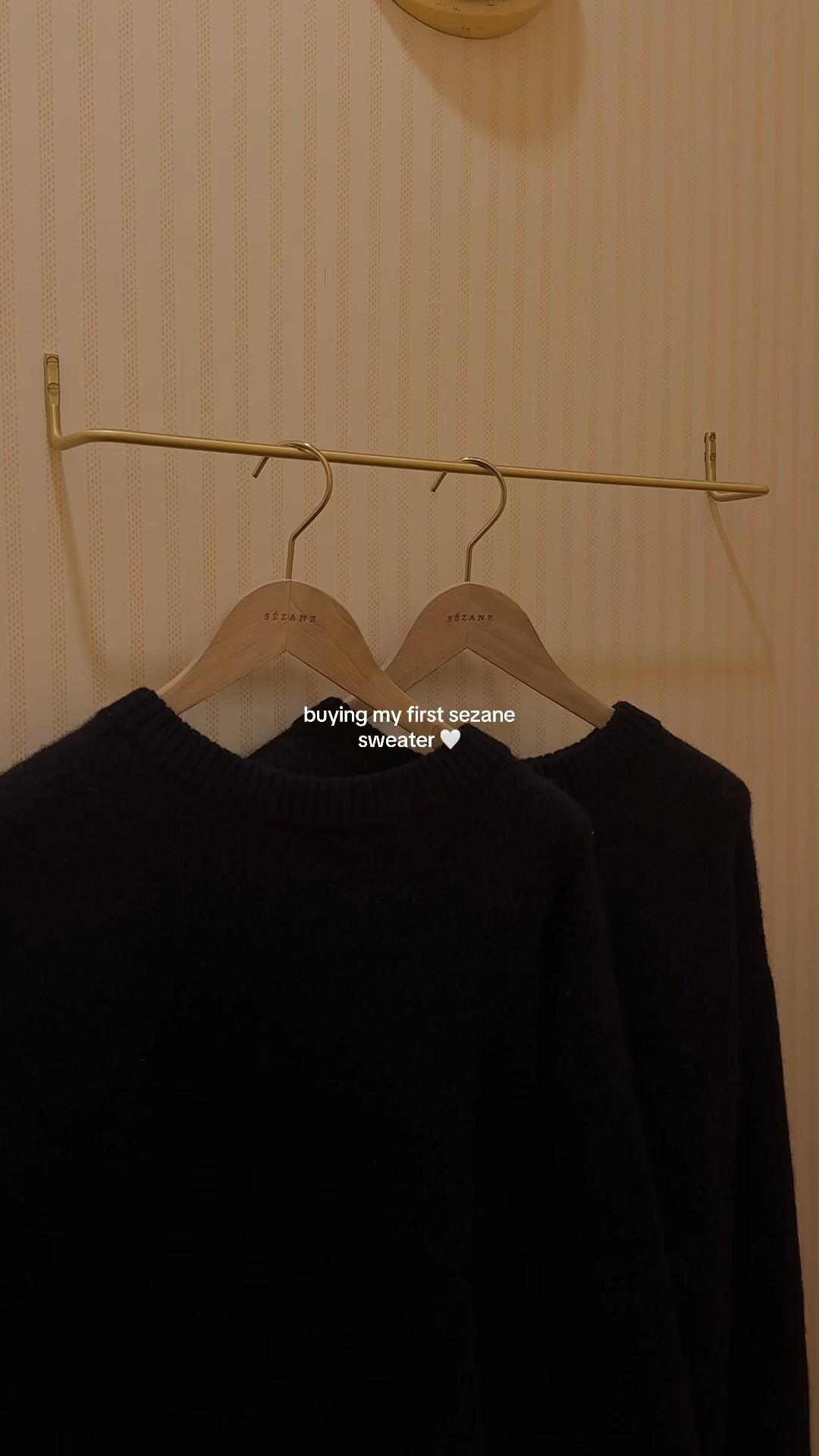Soooo excited about my first Sezane sweater! Ultimately went with the medium over small but both were so good. 