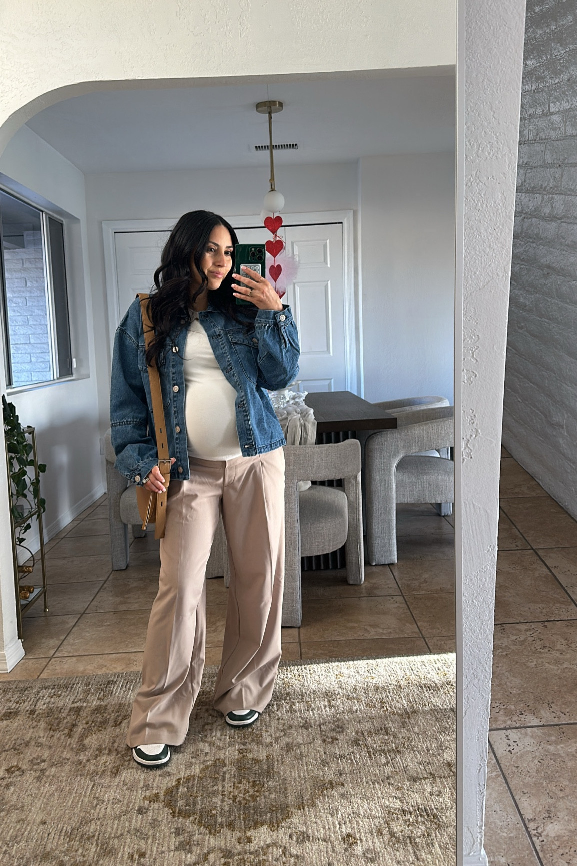 you’d never know it but these trousers are maternity 🤭



#LTKStyleTip #LTKWorkwear #LTKBump