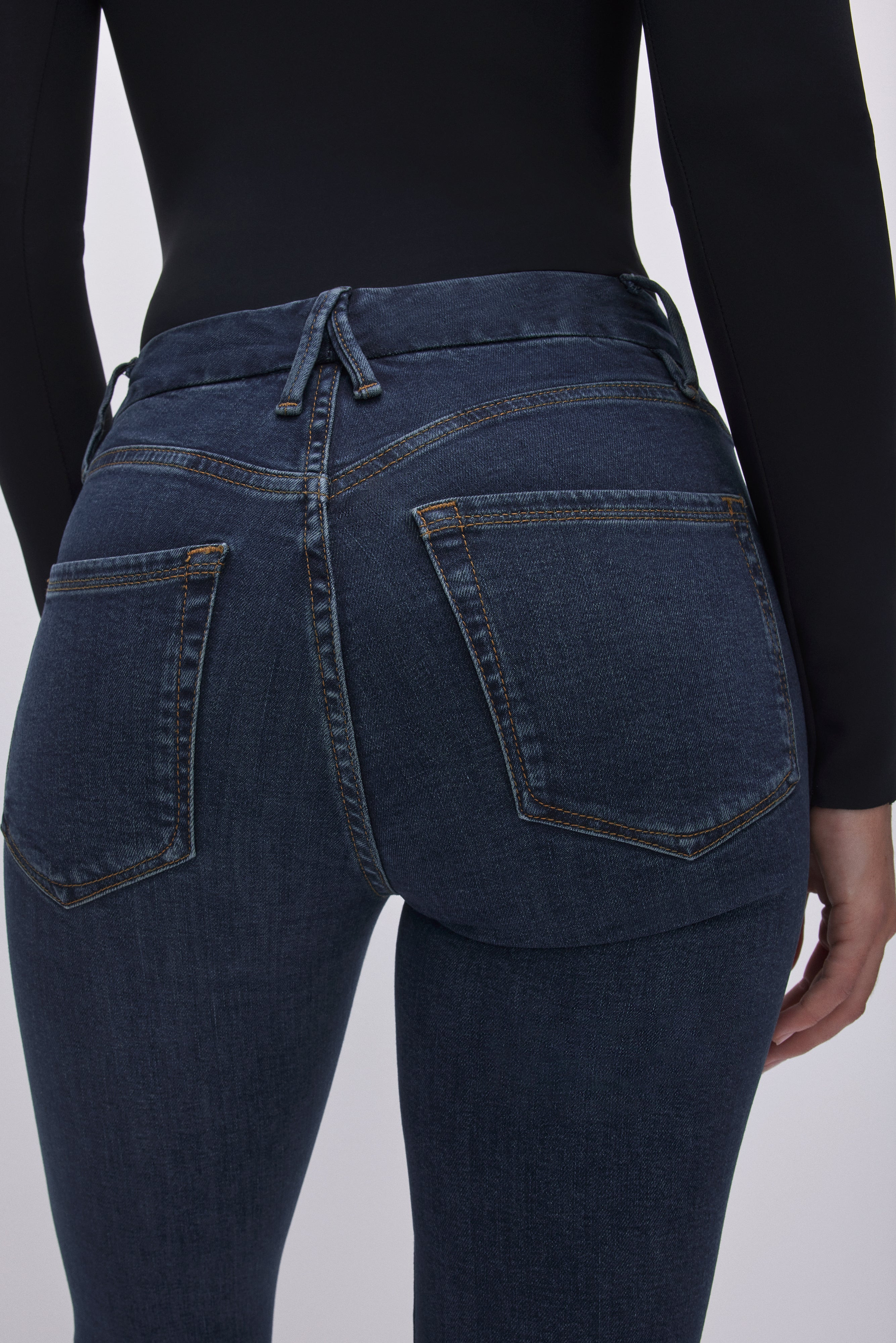 GOOD LEGS JEANS | BLUE609 | Good American