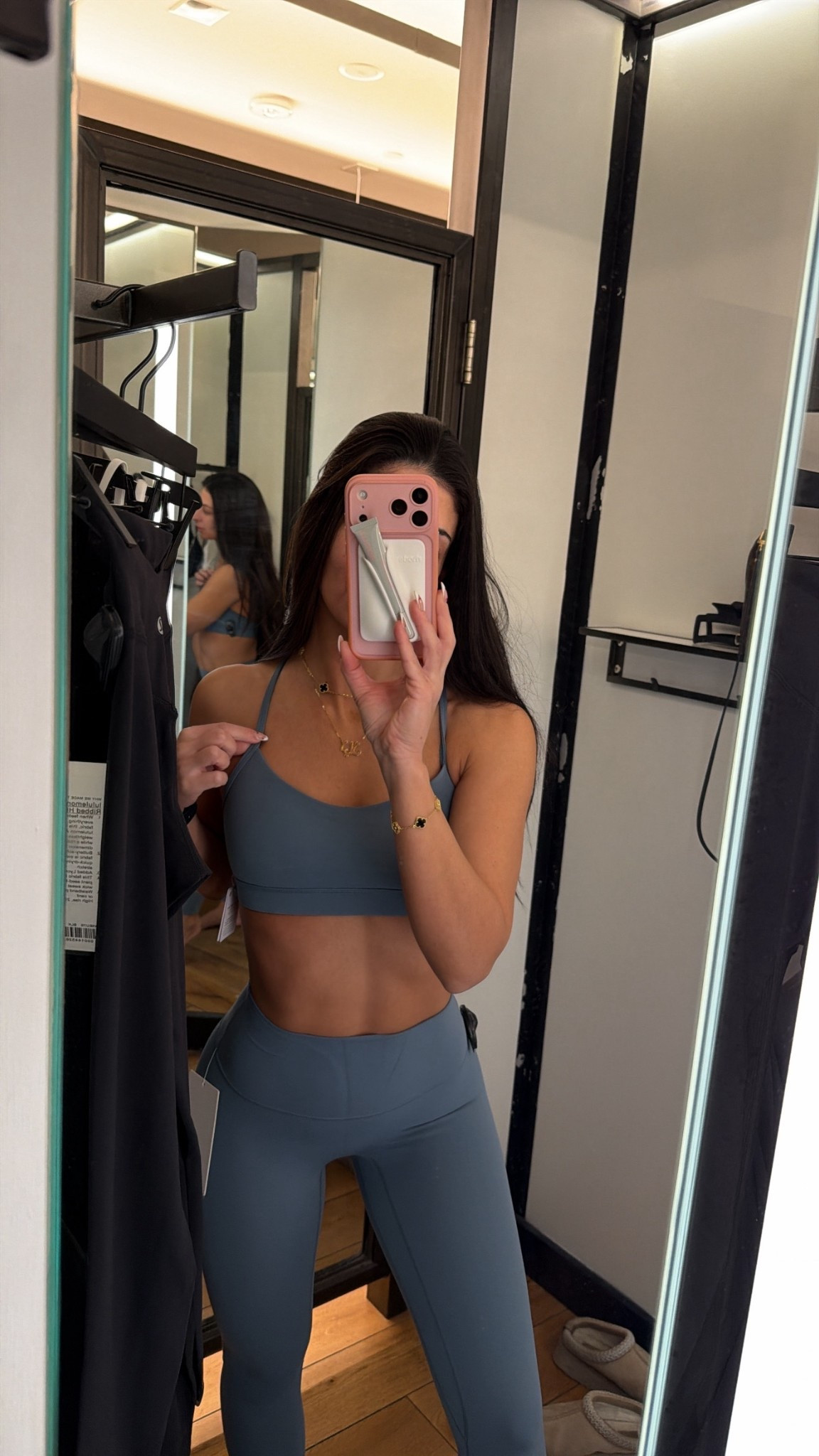 No front seam aligns!! 

#LTKfitness #LTKcanada