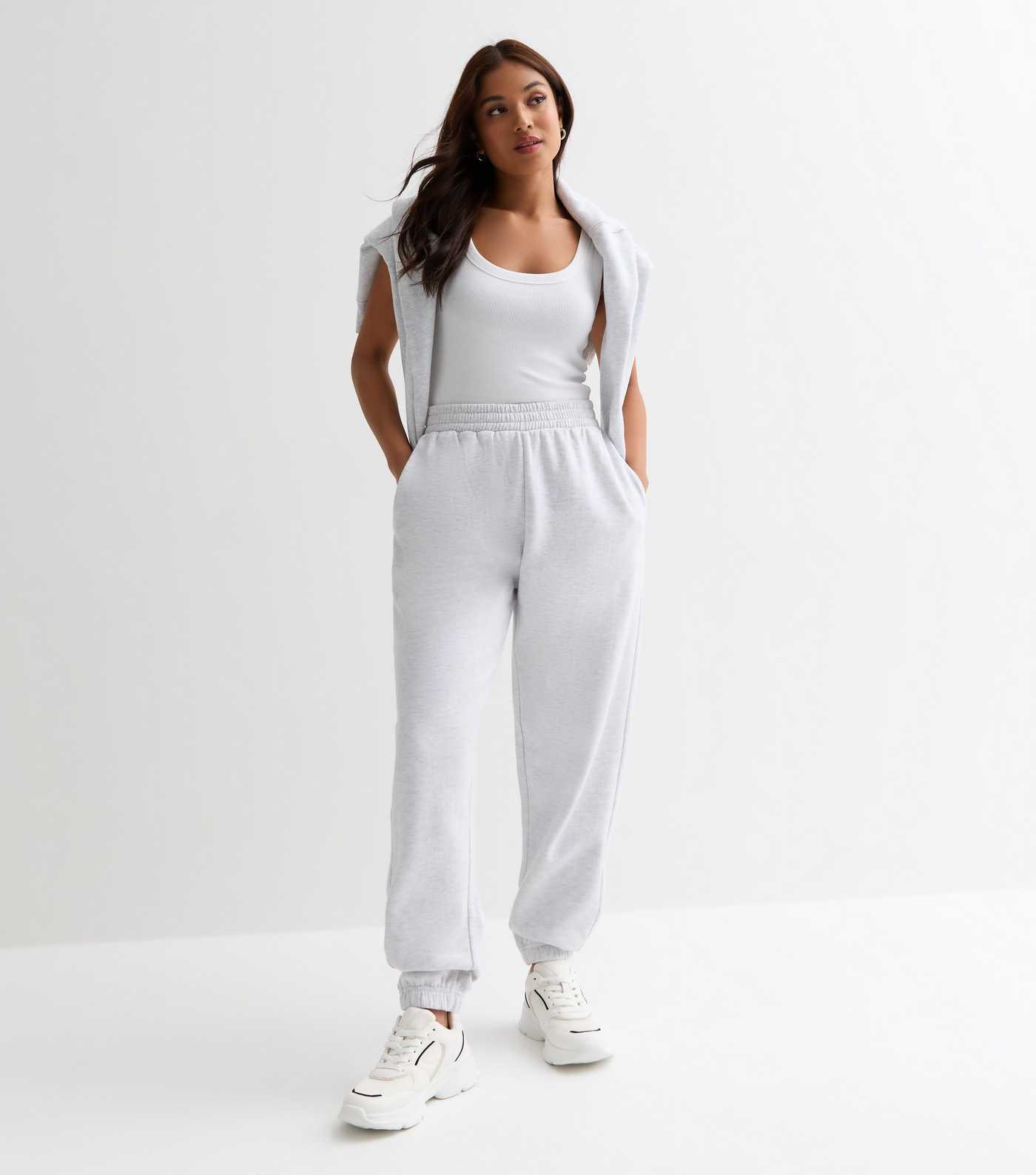 Petite Pale Grey Cuffed Joggers | New Look | New Look (UK)