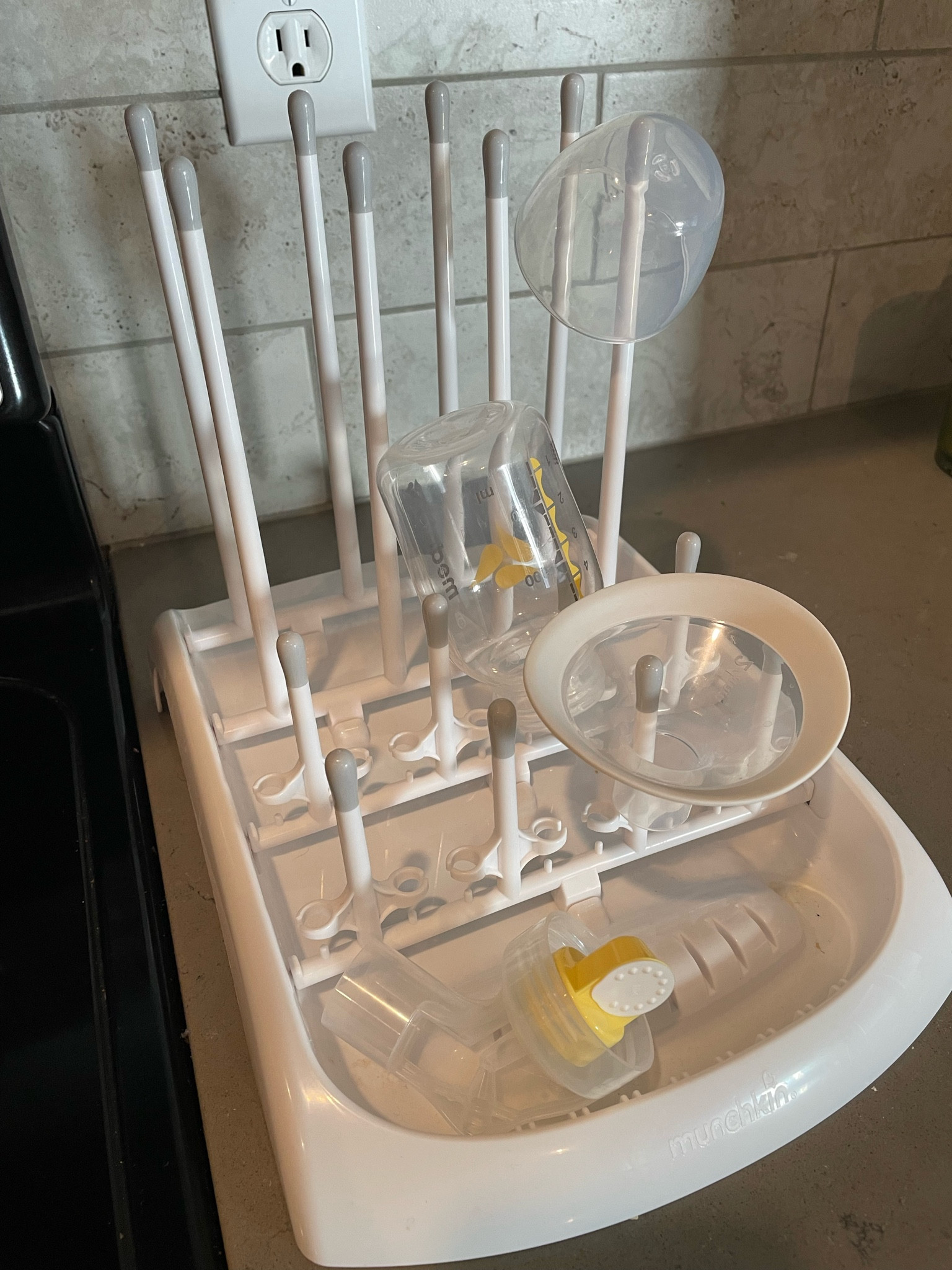 One of my favorite bottle dryers. I don’t use bottles much so this is perfect. It folds down so when nothing is on it drying I can store it away off my countertops. 

Baby necessities // bottle necessities // baby favorites  //newborn baby // baby registry // favorites for baby // expecting mom // baby bump

#LTKbaby