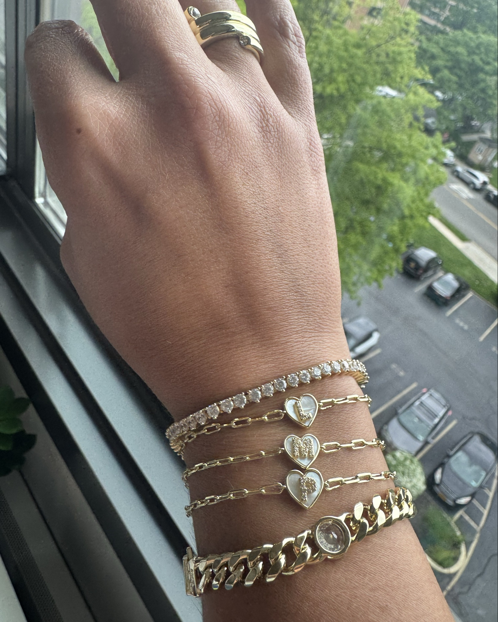 Spell out your love with the new Melinda Maria love letter bracelets! ♥️🩷💙

Use code DOREEN10 & save 10% sitewide! 



#LTKStyleTip #LTKFamily #LTKGiftGuide