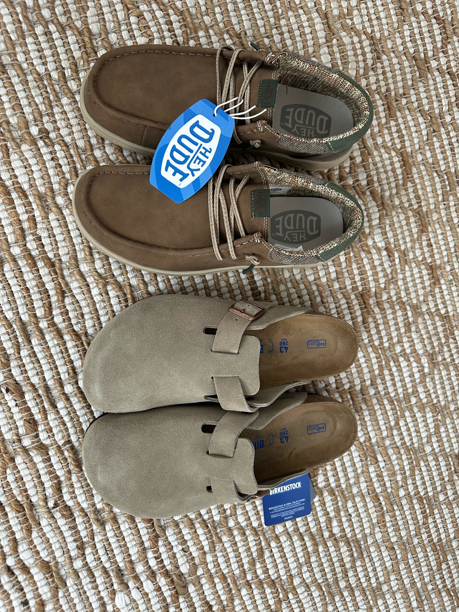 #backtoschool kicks #whatthekidsarewearing

#LTKStyleTip #LTKBacktoSchool #LTKKids