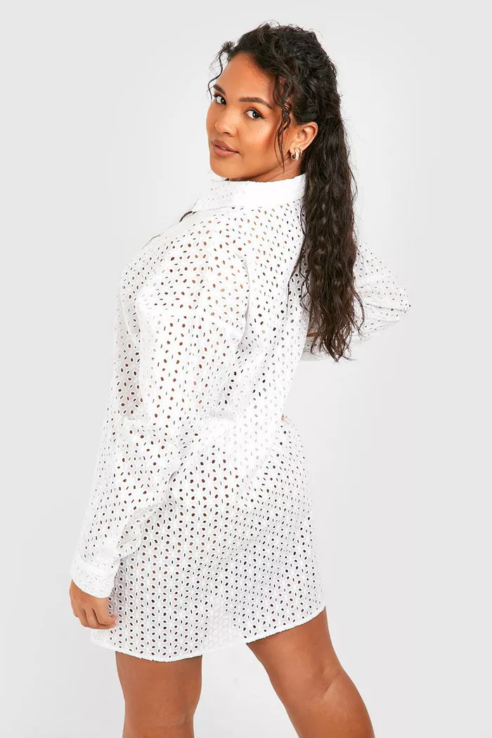 Plus Eyelet Anglaise Beach Shirt | boohoo (US & Canada)