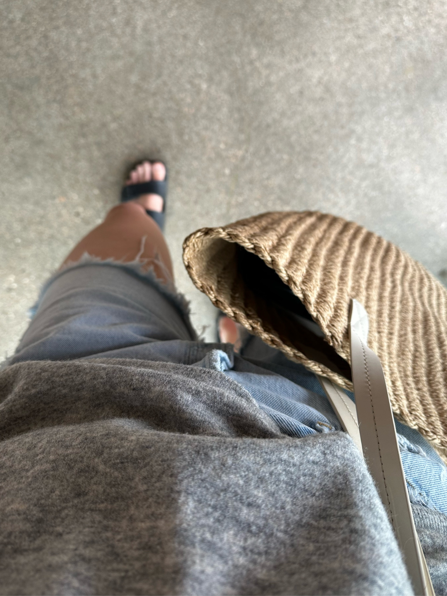 Saturday morning errands

#LTKfit #LTKstyletip #LTKSeasonal