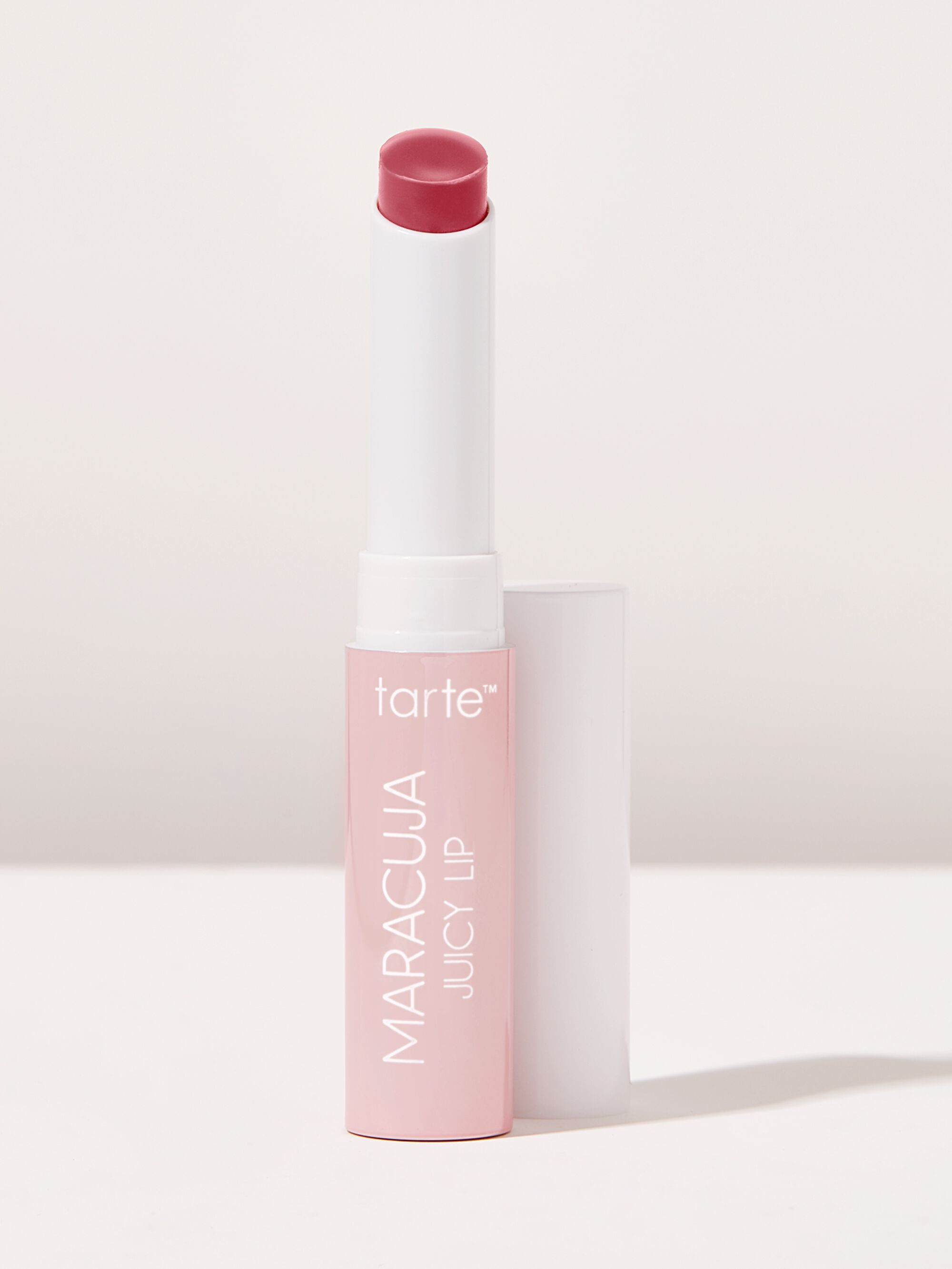 travel-size maracuja juicy lip balm | tarte cosmetics (Global)