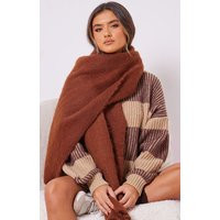 PrettyLittleThingBrown Tab Fuzzy Blanket Scarf | PrettyLittleThing US