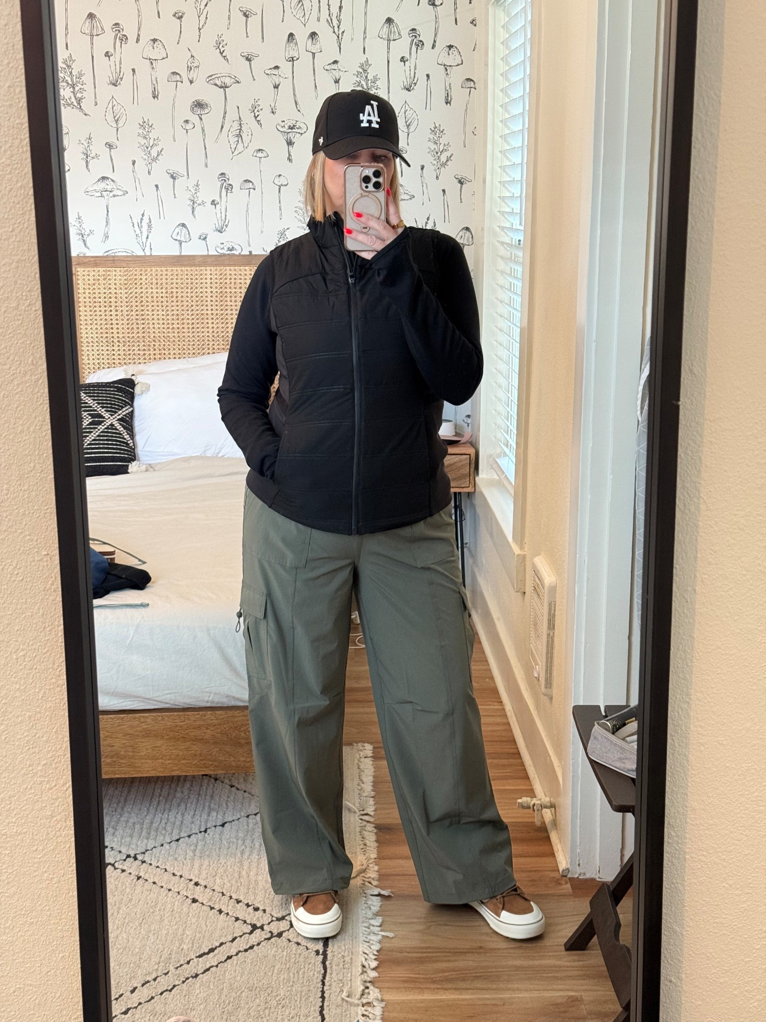 Today’s Hiking Fit

Vest and Jacket are older but I’ll try to find similar. 

Pants are from Walmart. I’m wearing a medium. 

Shoes are VANS! They’re so comfy and completely waterproof. A necessity in PNW hiking conditions. 

Hat is Amazon

Hiking outfit, outdoor outfit, Walmart fashion, Amazon fashion, fabletics, vans, 

#LTKActive #LTKOver40 #LTKFindsUnder100