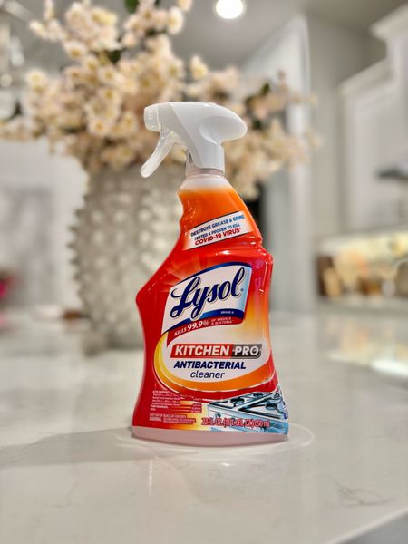Loving this kitchen pro antibacterial cleaner from @lysol! 

@walmart #walmart #lysol 