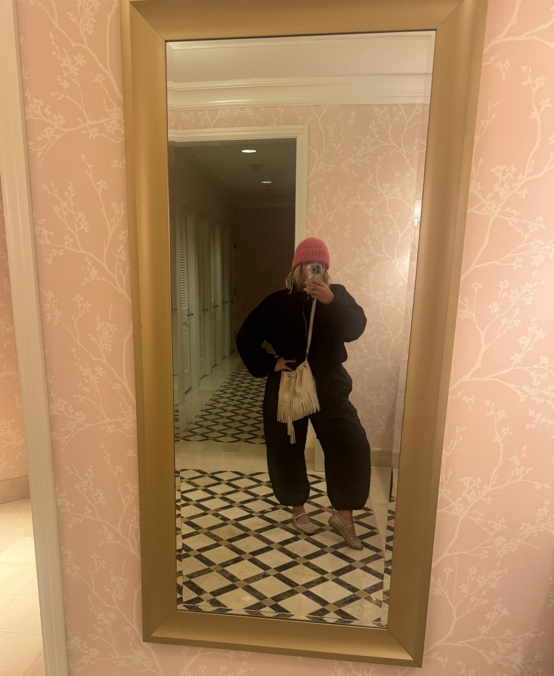 Winter Beach staycation fit 💋

#LTKdayinmylife #LTKootd #LTKTravel